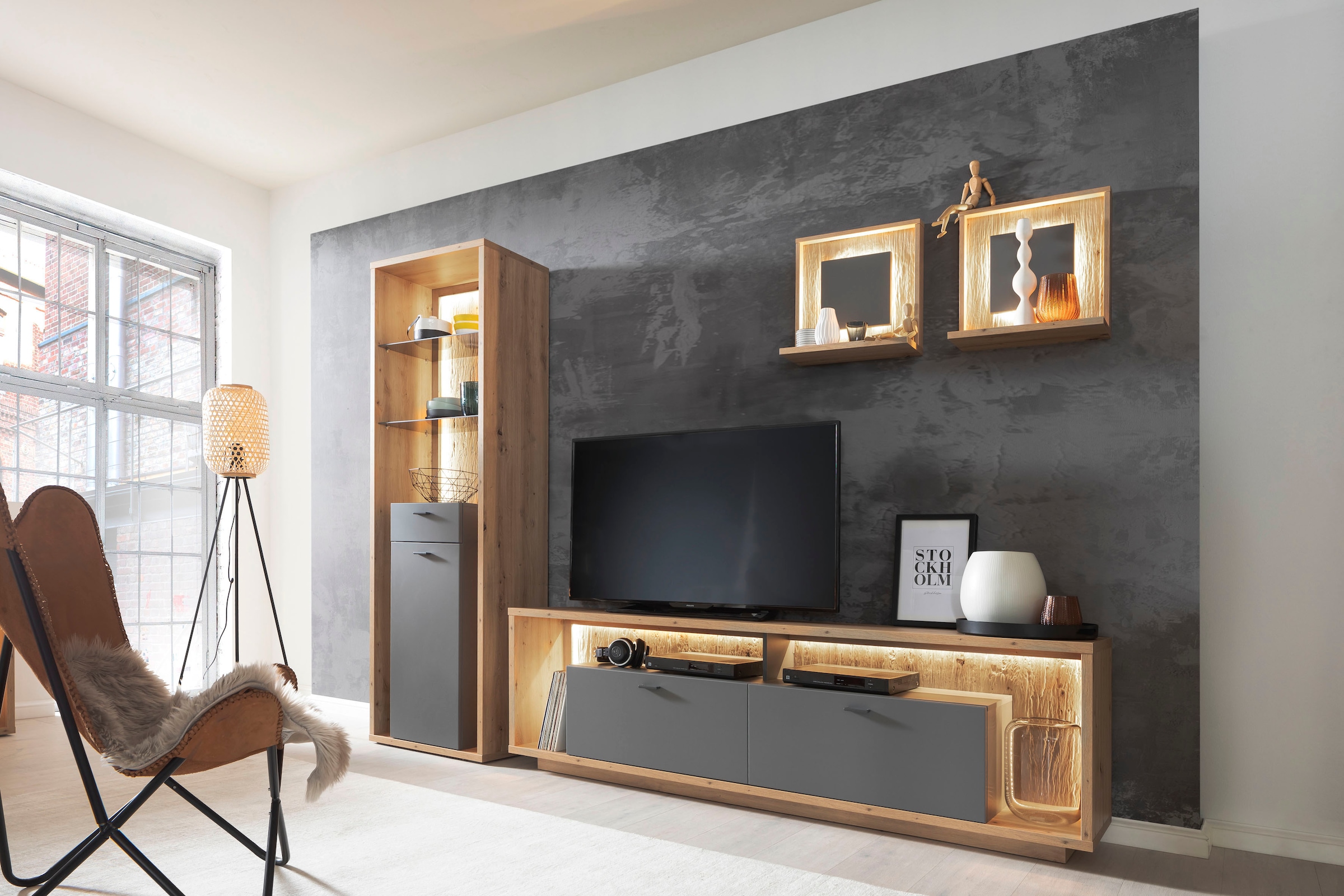 MCA furniture Lowboard »Lizzano«, TV Möbel für TV bis 80 Zoll mit 3D Rückwand, wahlweise mit Beleuchtung