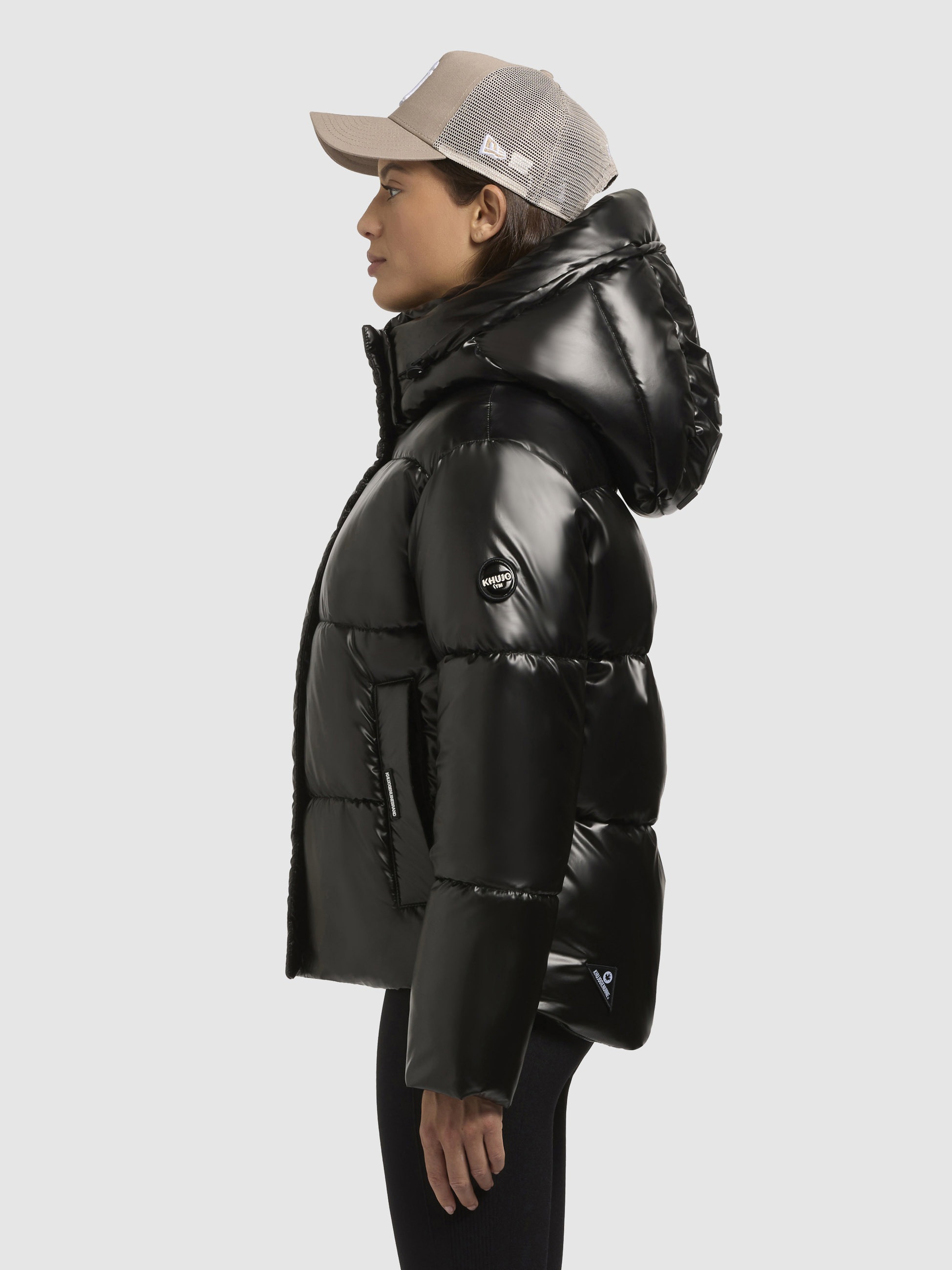 khujo Steppjacke »DEVINA SHINY«, mit Kapuze