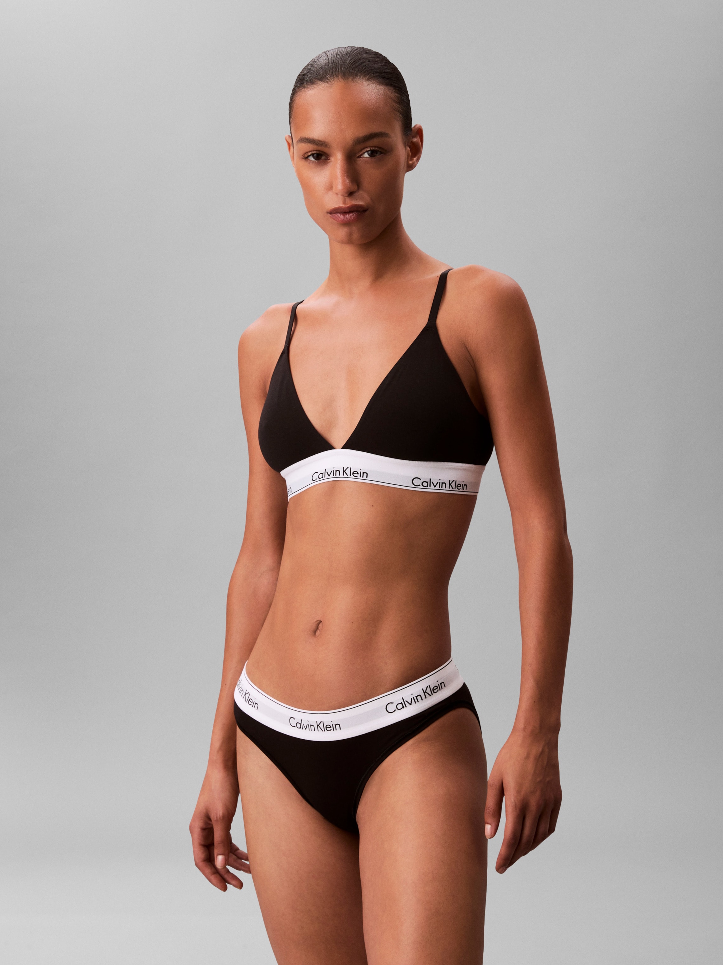 Calvin Klein Underwear "LGHT LINED TRIANGLE" mit CK-Logo am Bund günstig online kaufen