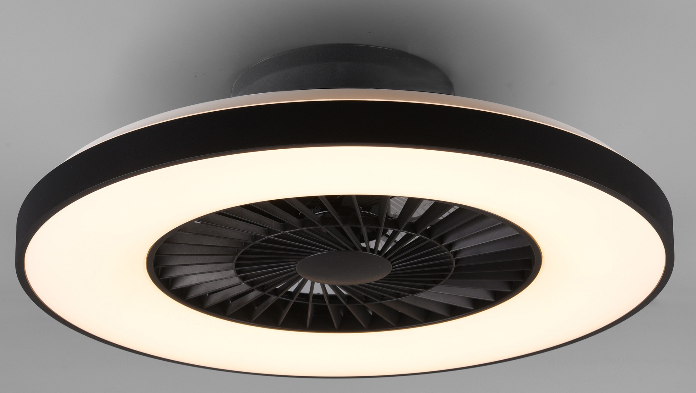 TRIO Leuchten LED Deckenleuchte »Farsund«, mit Ventilator, Fernbedienung,  integrierter Dimmer. Lichtfarbe einstellbar. Leuchte und Ventilator  getrennt schaltbar bestellen | BAUR