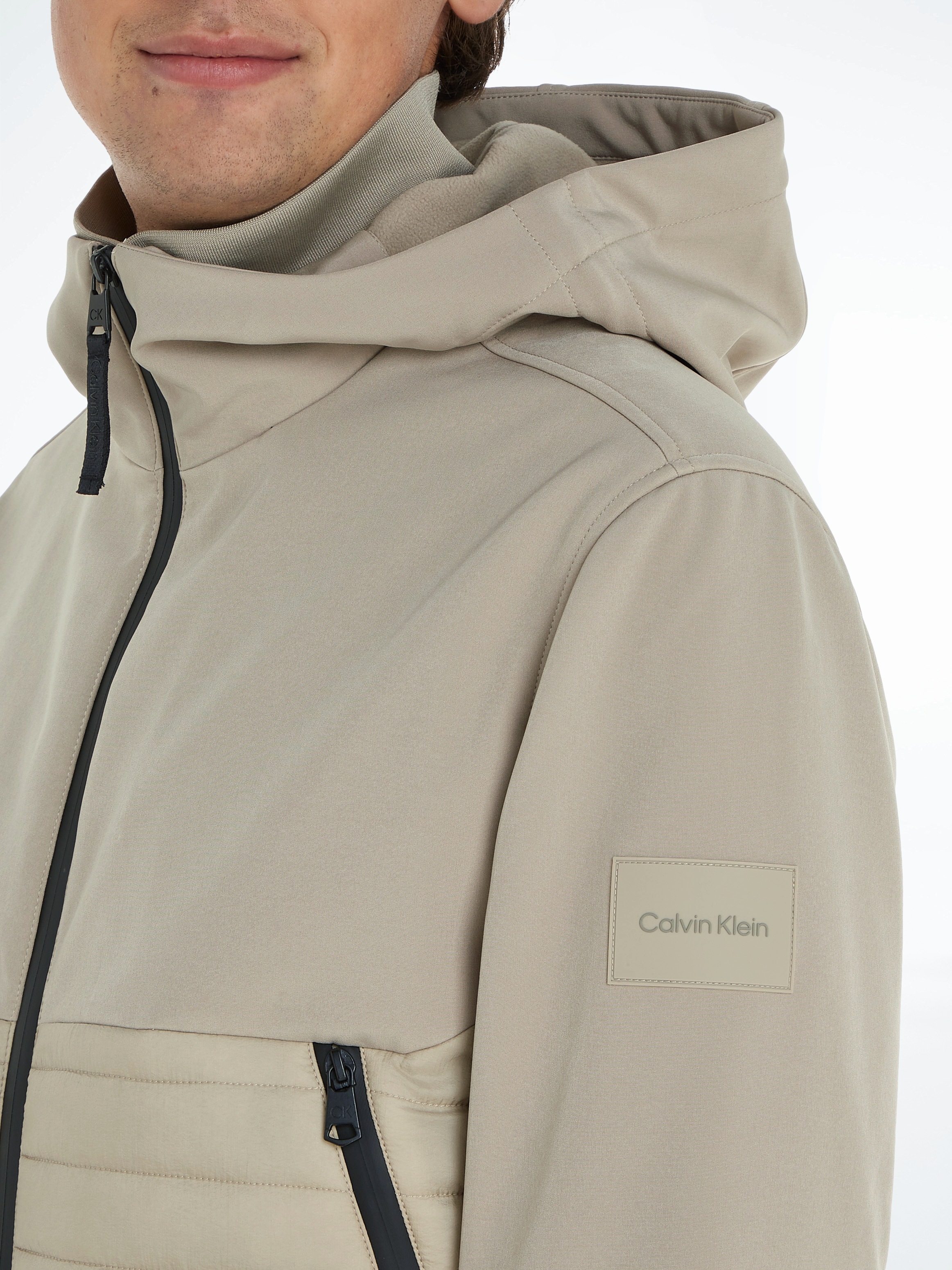 Calvin Klein Outdoorjacke »QUILTED MIX MEDIA JACKET HOOD«, mit Kapuze