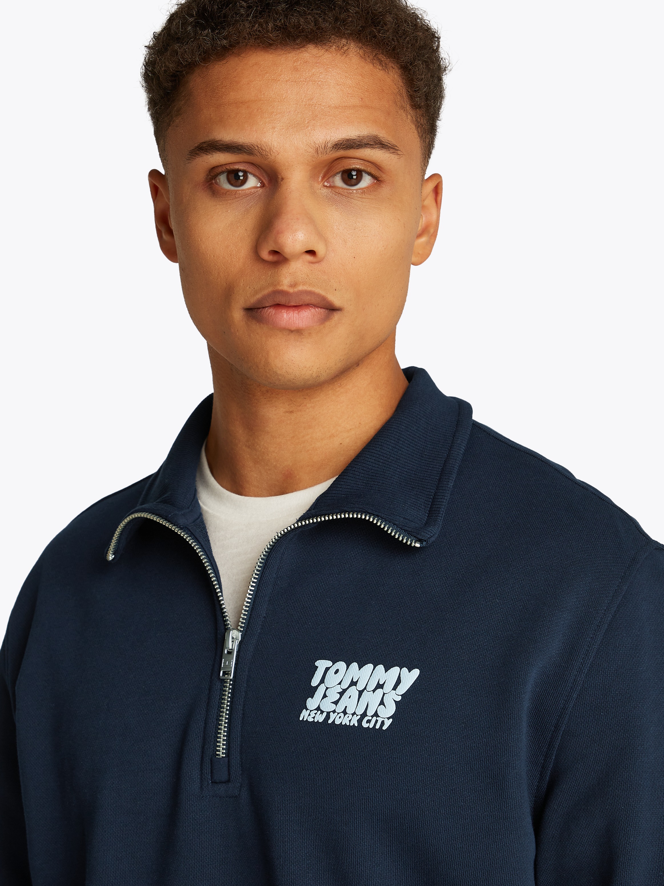 Tommy Jeans Sweatshirt "TJM REG BUBBLE QRTR ZIP FRNT/BCK", mit großem Rücke günstig online kaufen