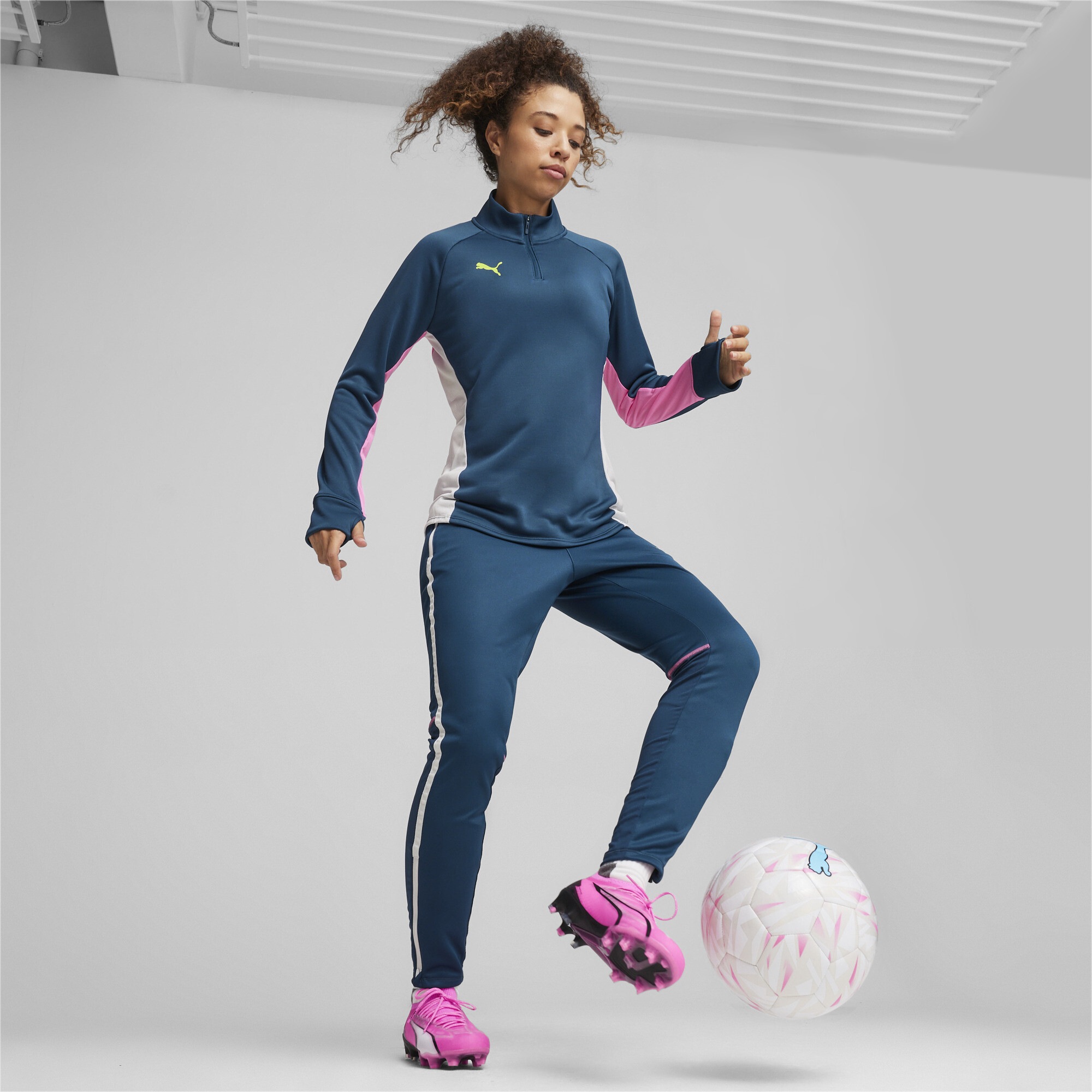 PUMA Sporthose »individualBLAZE Fußball-Trainingshose Damen«