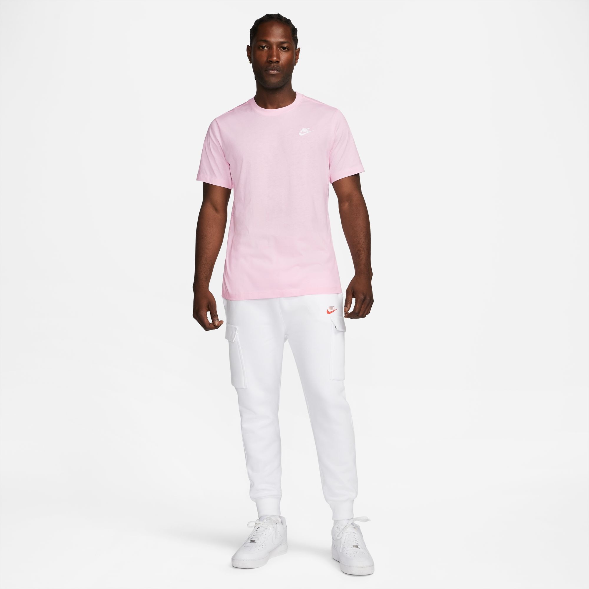 Nike Sportswear T-Shirt »M NSW CLUB TEE« Regular Fit, Kurzarm, Rundhalsausschnitt