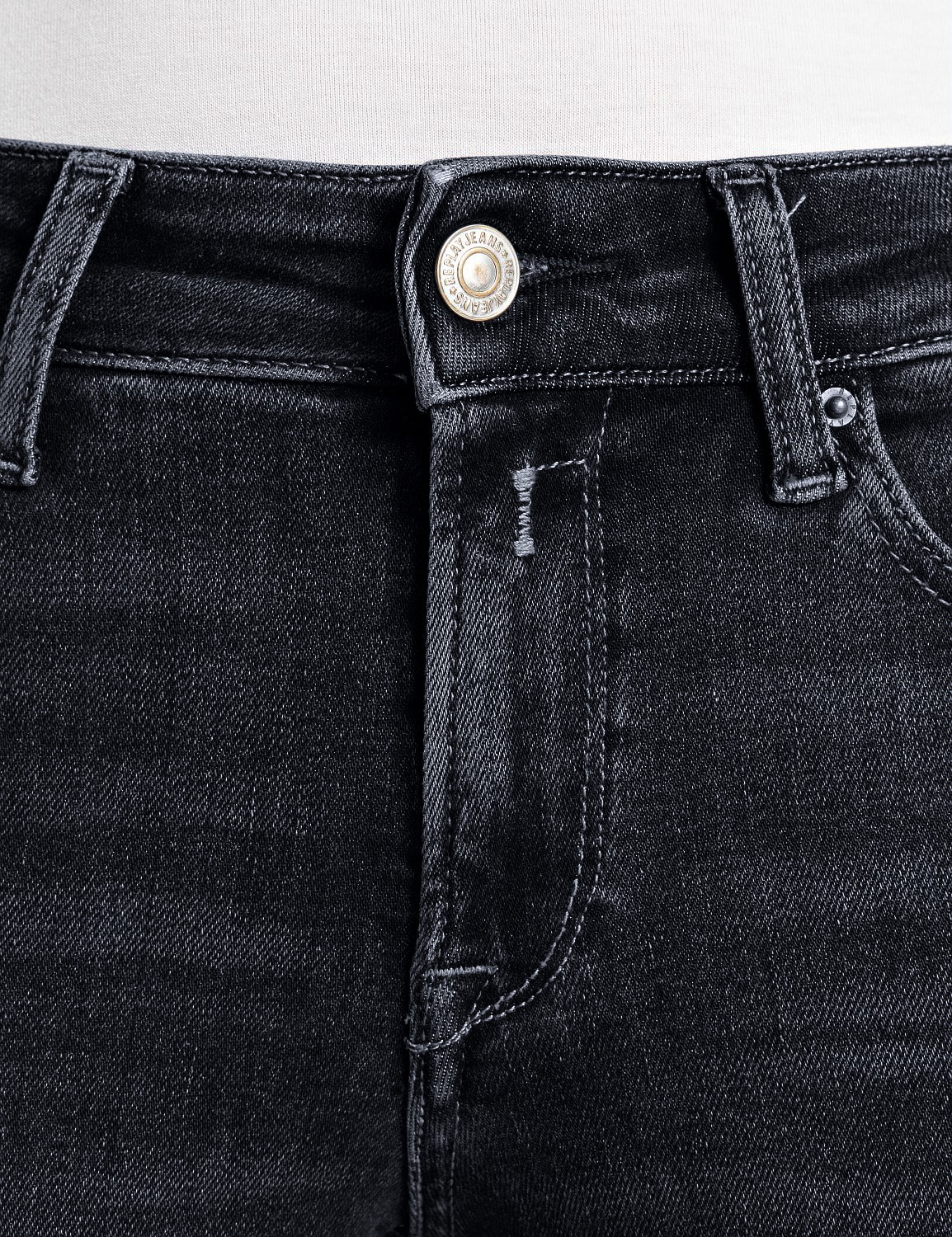 Replay Bootcut-Jeans »NEW LUZ« mit gesticktem R an der Gesäßtasche