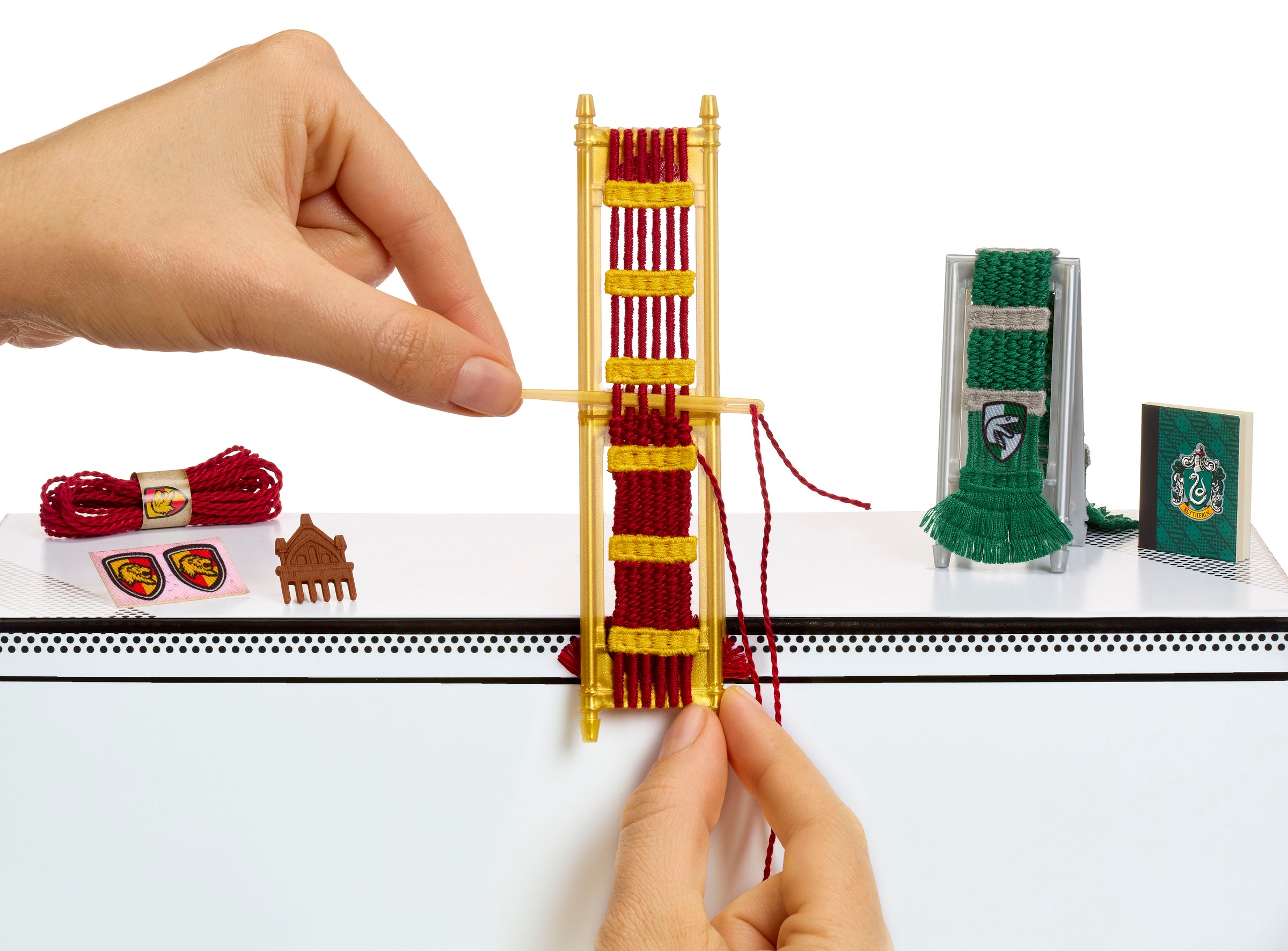 MGA ENTERTAINMENT Kreativset »MGA's Miniverse - Make It Mini Harry Potter Back to Hogwarts«, sortiere Lieferung