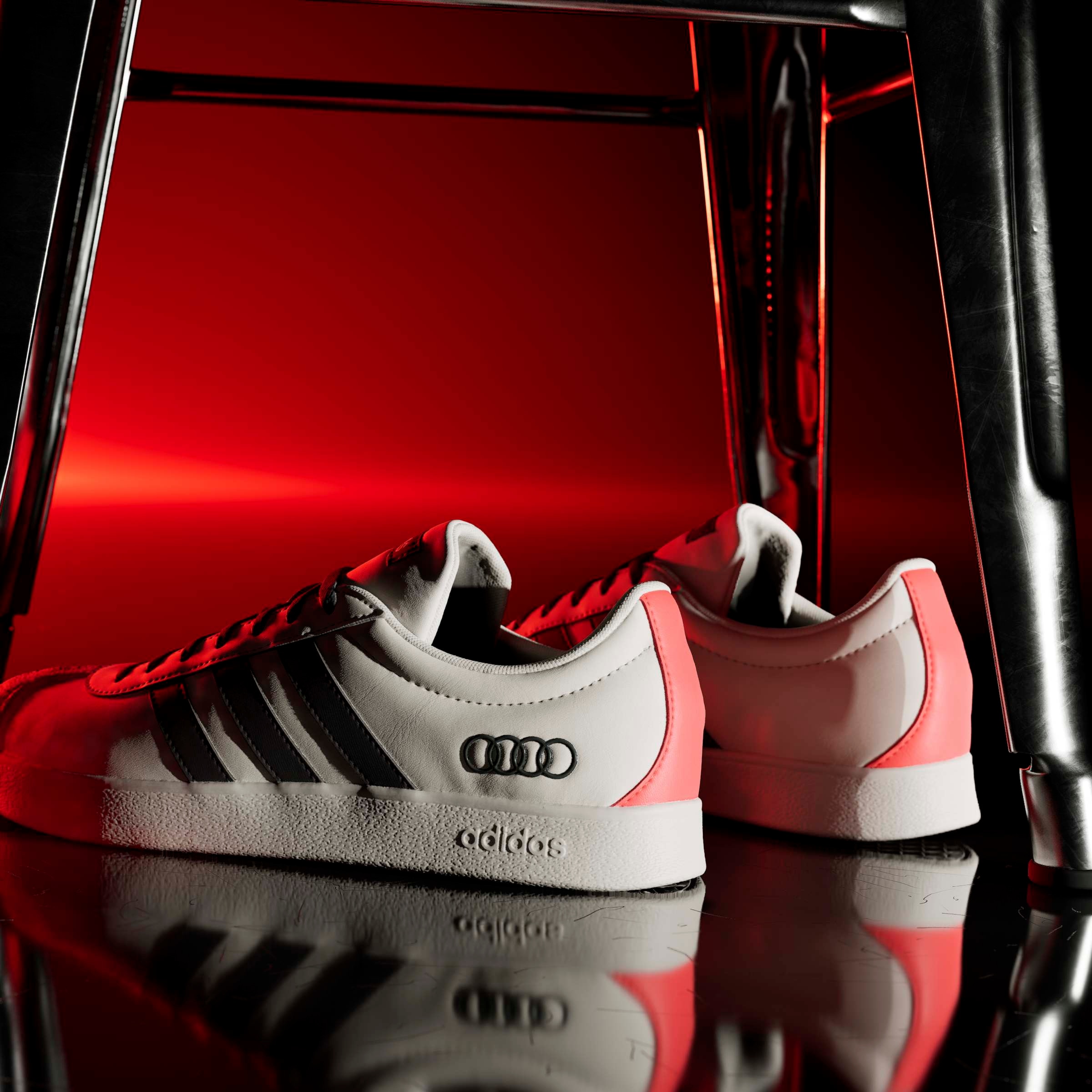 adidas Performance Sneaker »VL COURT AUDI REVOLUT F1 TEAM«  AUDI F1 Motorsport