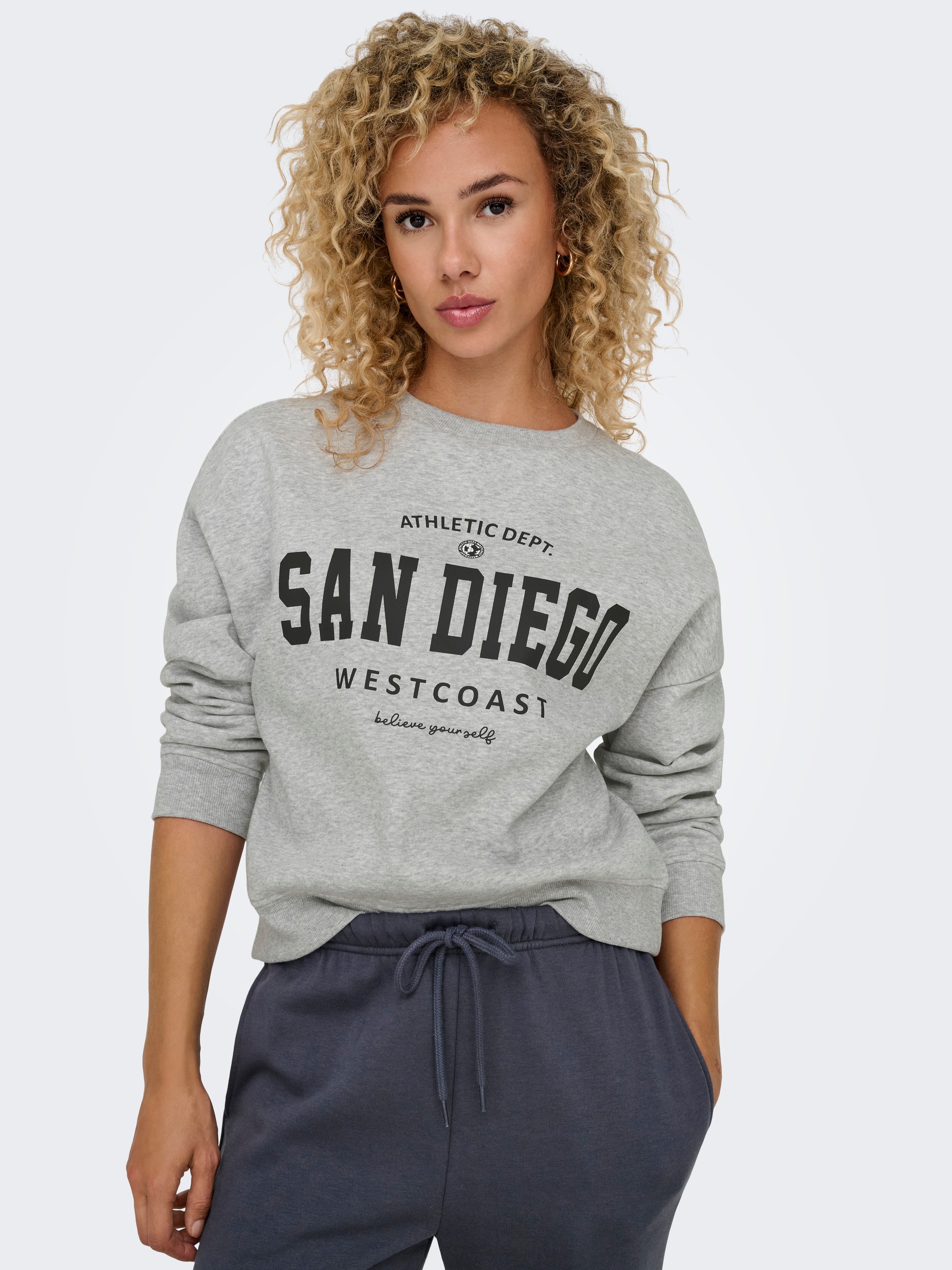 ONLY Sweatshirt »ONLSWEAT L/S CREW OVERSIZE STATE SWT«