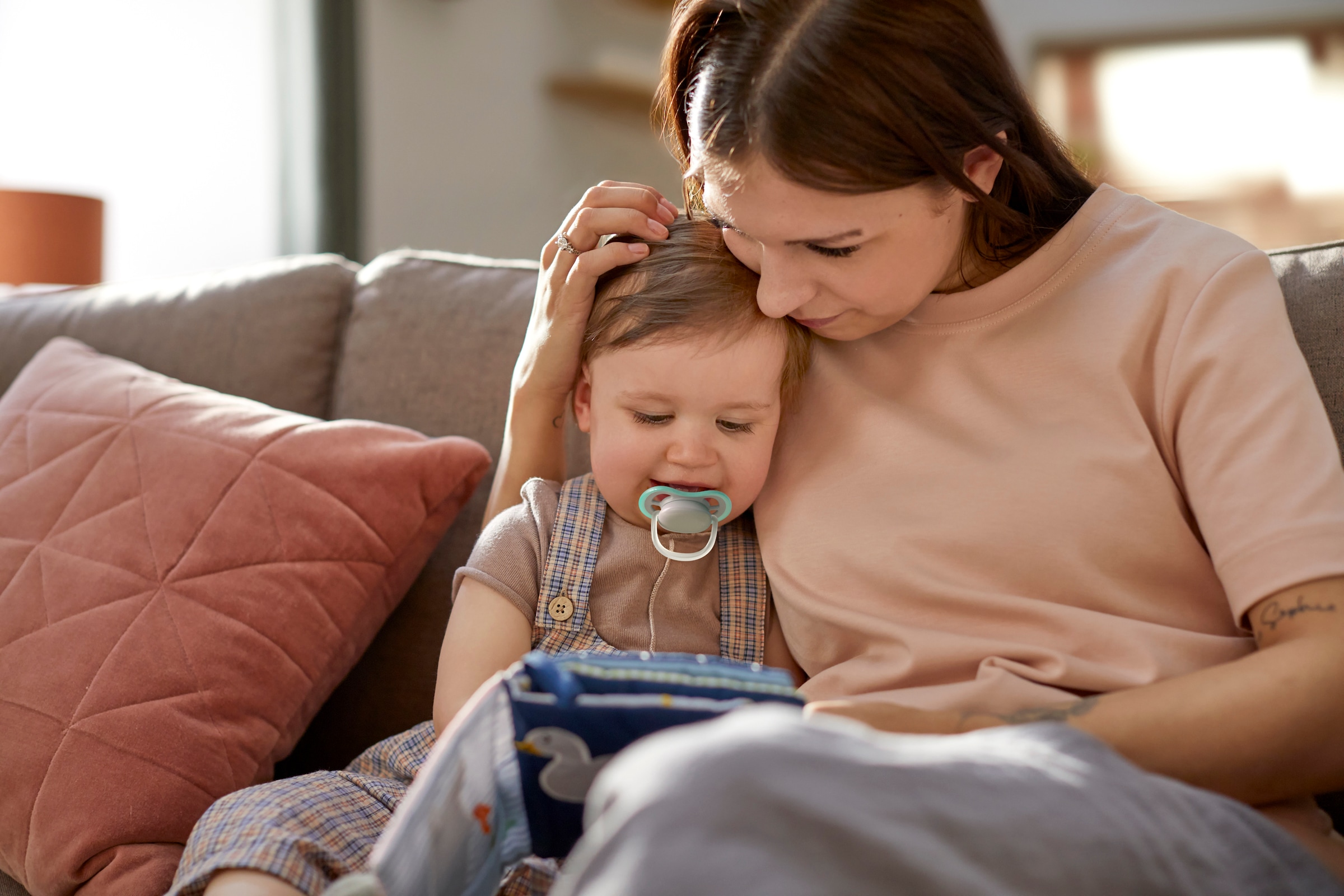 Philips AVENT Schnuller »ultra air SCF349/01«, kiefergerecht geformter Sauger aus Silikon, ab dem 18. Monat