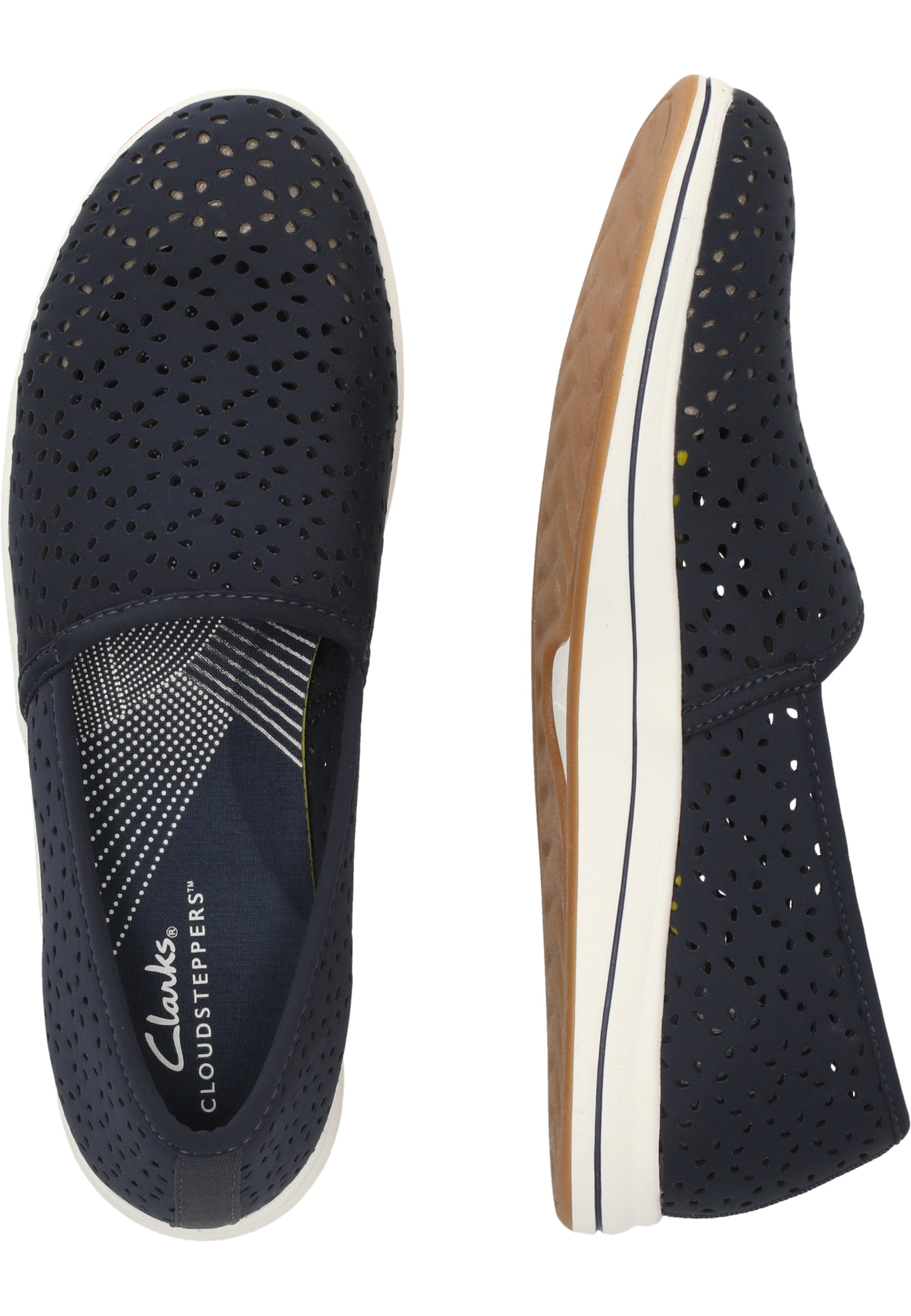 Clarks Sandale »Brinkley«, mit stylischem perforiertem Design