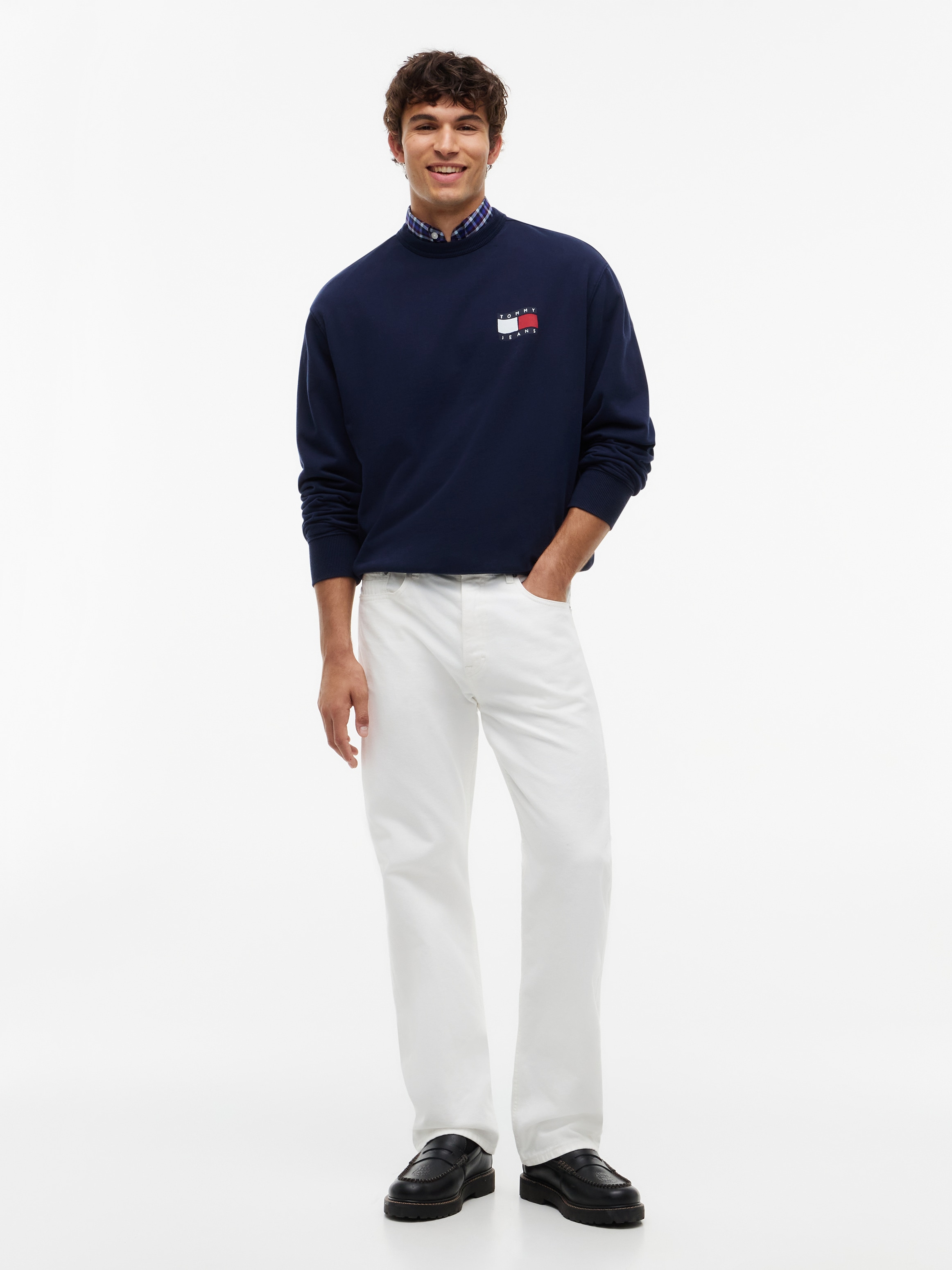 Tommy Jeans Sweatshirt »RELAX WAVY FLAG SWEATSHIRT«, Relaxed fit mit Rundhalsausschnitt
