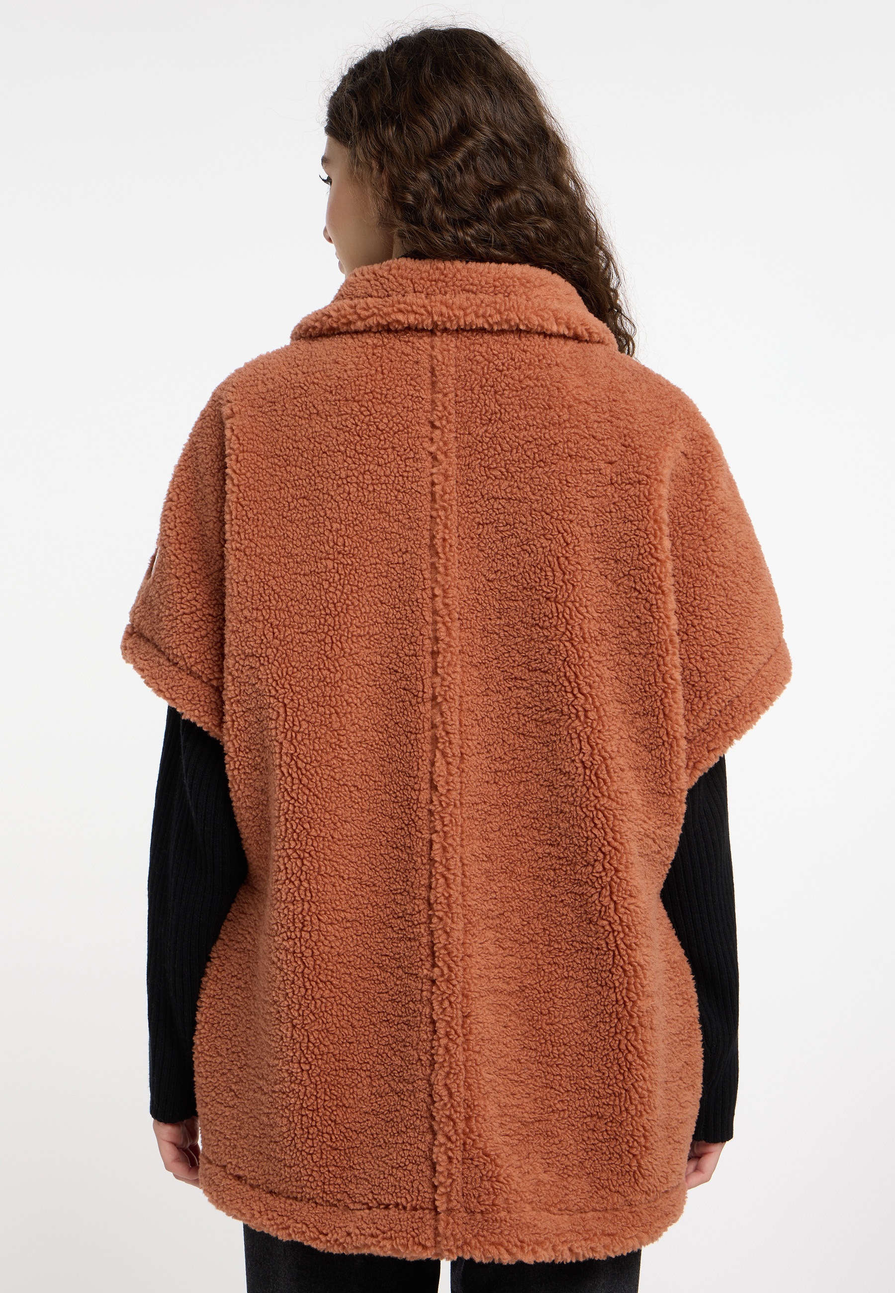 Frieda & Freddies Fellimitatjacke »Fake Fur Jacket / Cape«, mit Taschen