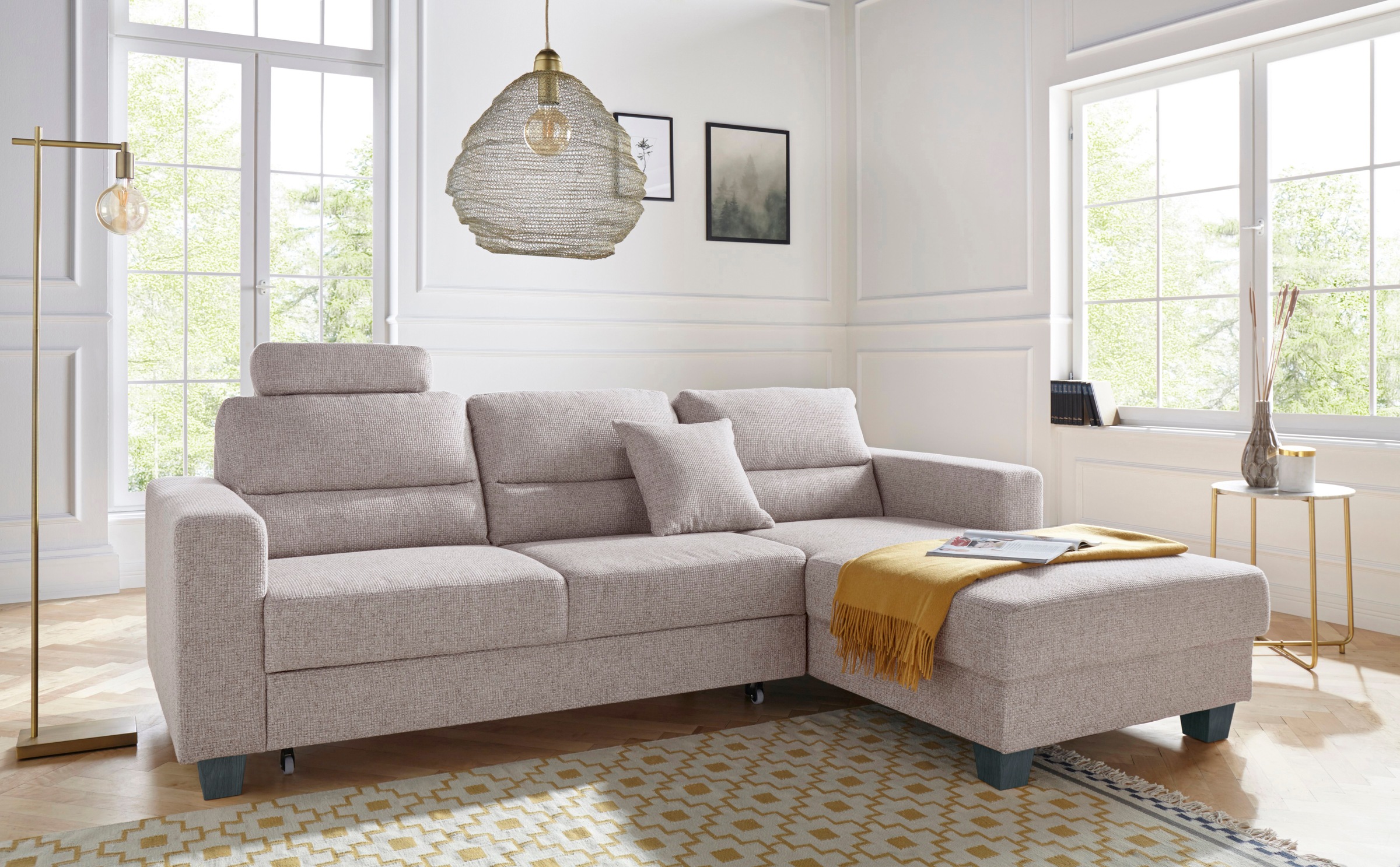 TRENDMANUFAKTUR Ecksofa »Chamber, zeitlos und modern, bequem mit hohem Sitzkomfort, L-Form«, inklusive einer Kopfstütze, wahlweise mit Schlaffunktion