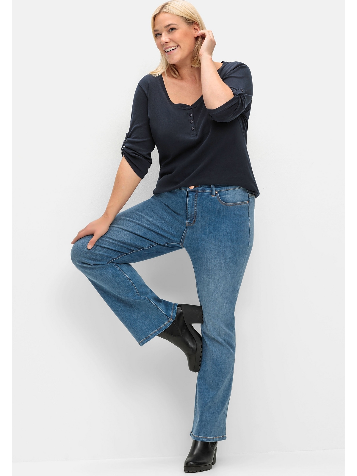 Sheego Bootcut-Jeans "Große Größen", mit Bodyforming-Effekt