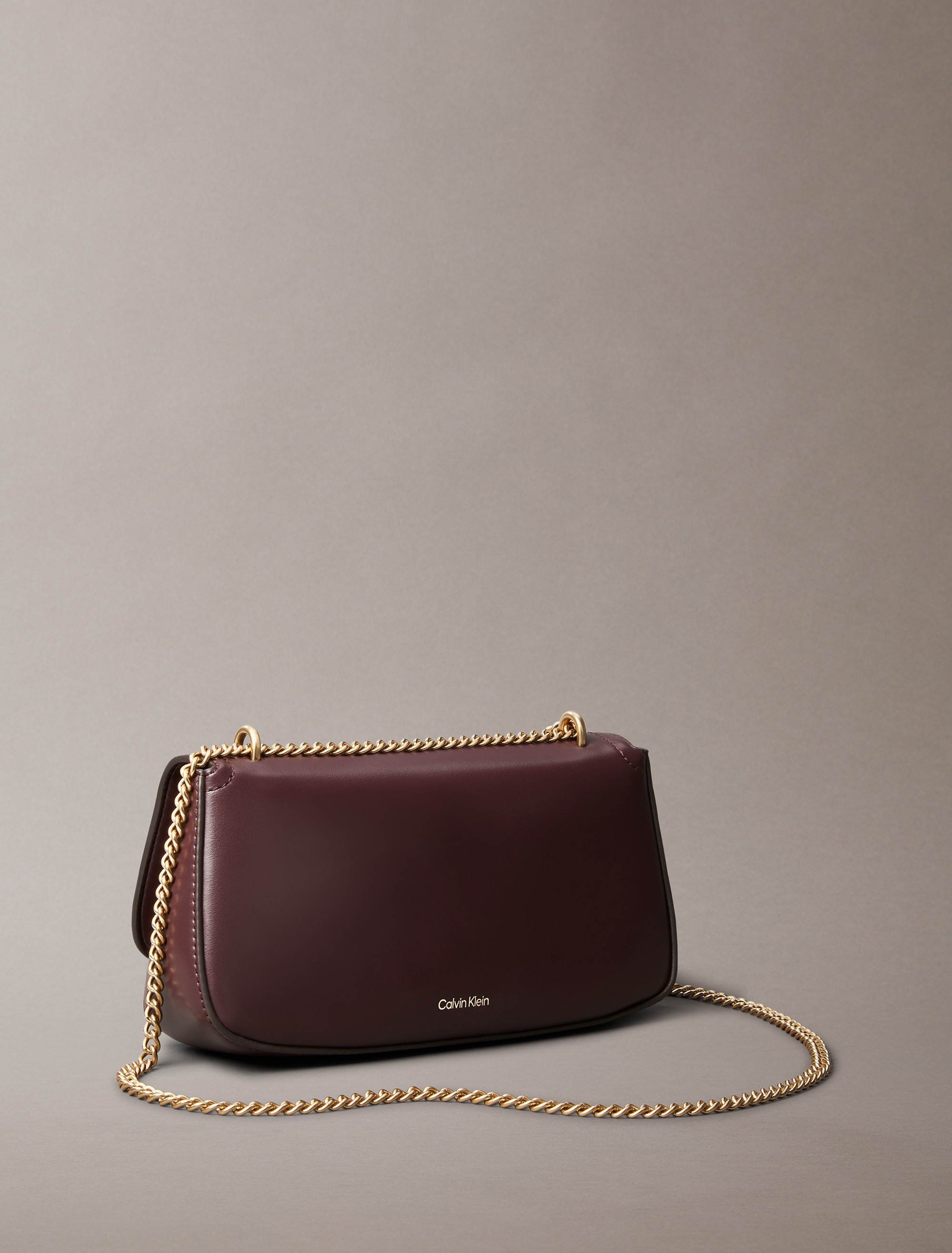 Calvin Klein Umhängetasche "CK CONVERTIBLE CHAIN SMALL BAG", Abendtasche, P günstig online kaufen