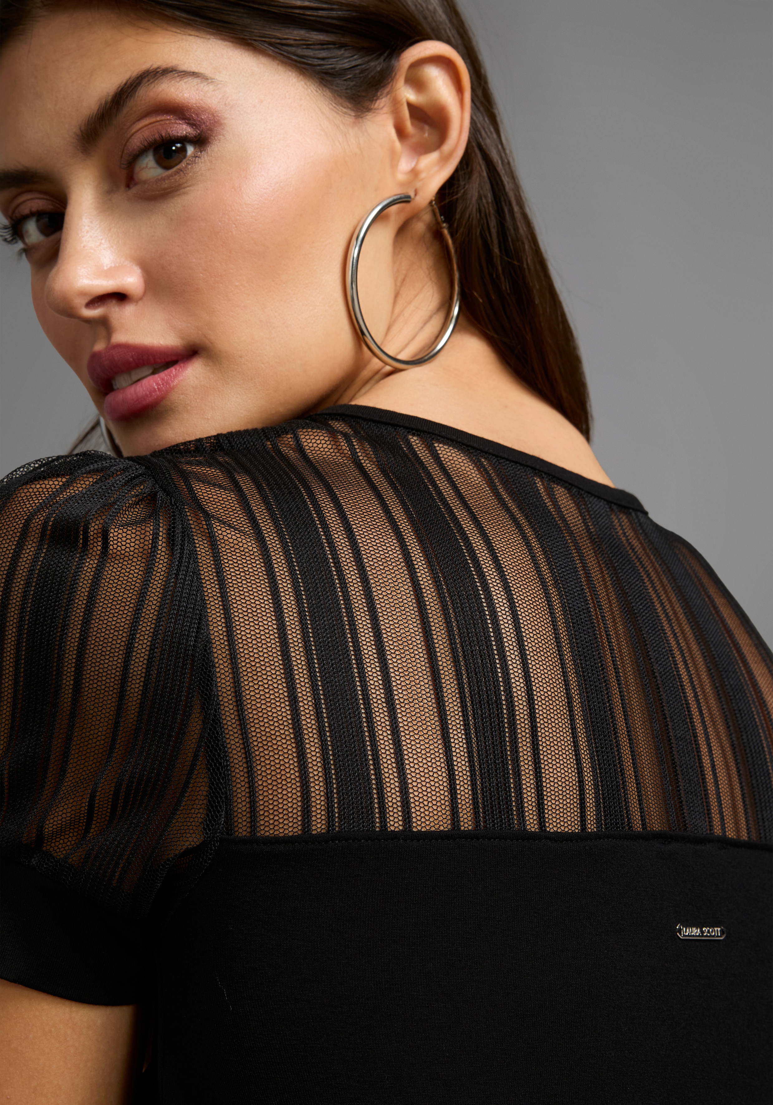 Thumbnail - Laura Scott Sommerkleid, mit gestreiften Mesh-Einsatz & elastischem Bund - NEUE KOLLEKTION