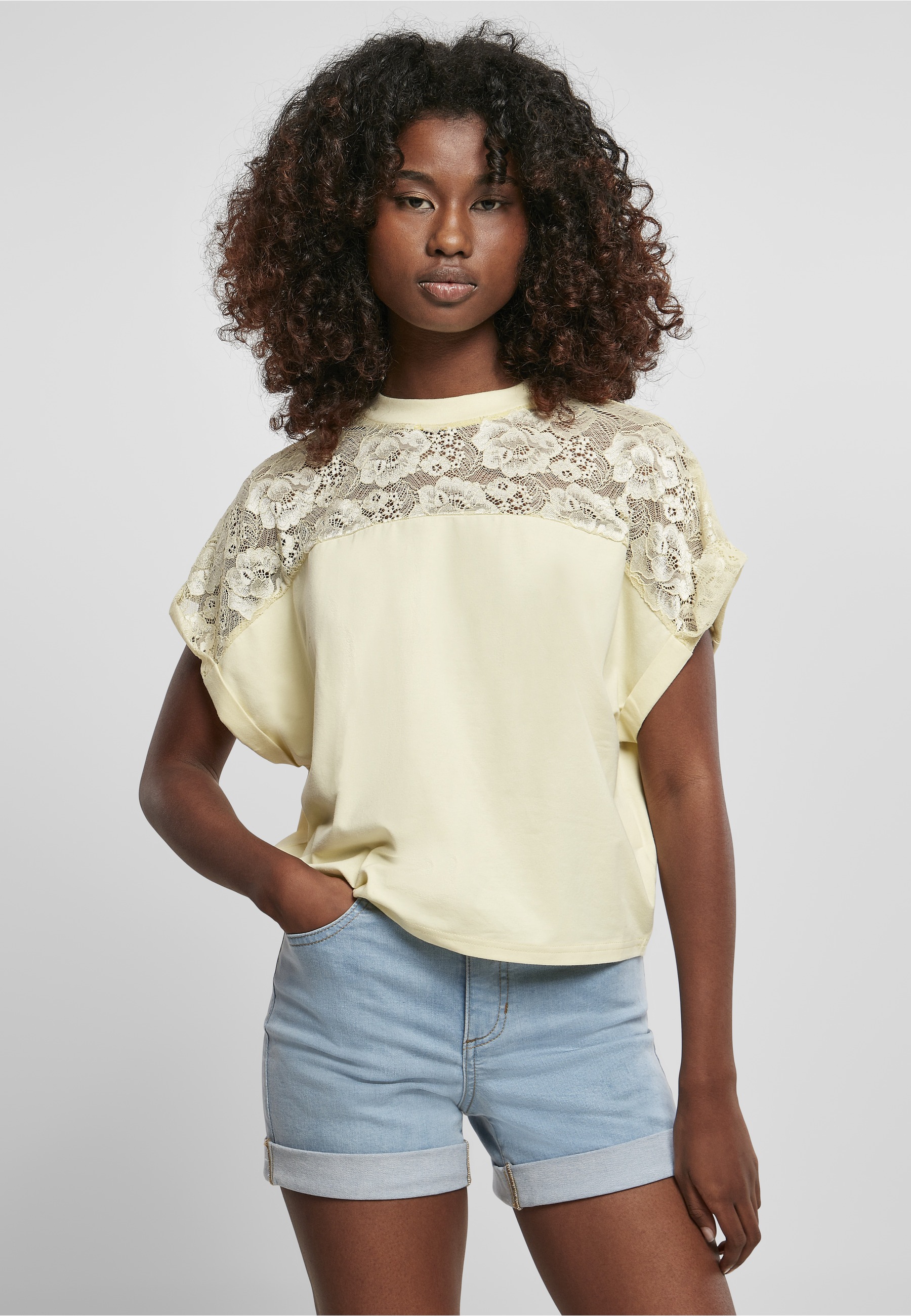 URBAN CLASSICS Kurzarmshirt »Urban Classics Damen Ladies Short Oversized Lace Tee« 1 Stk.