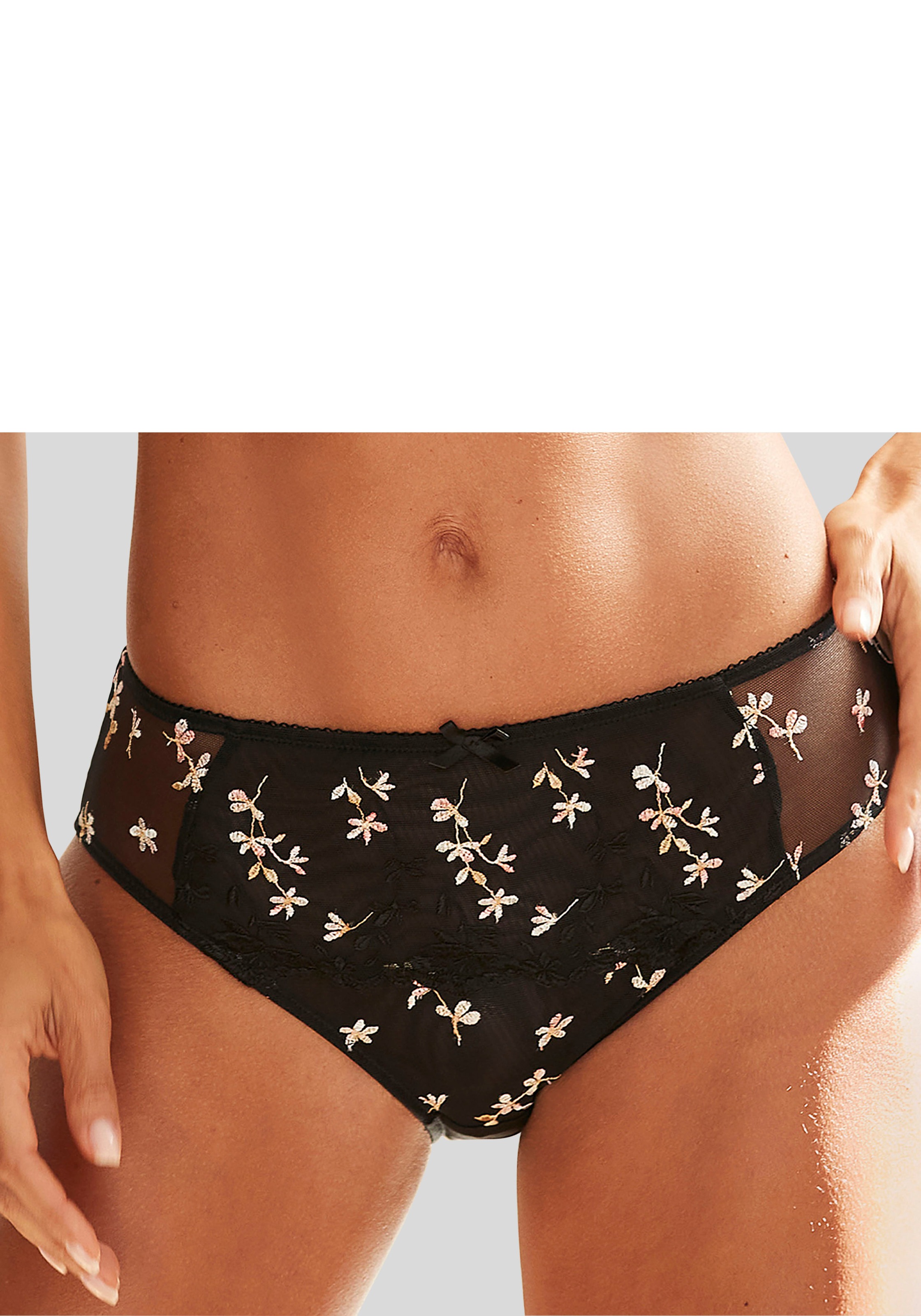 Nuance by Lascana Slip mit feiner Stickerei Spitze in blumiger Optik