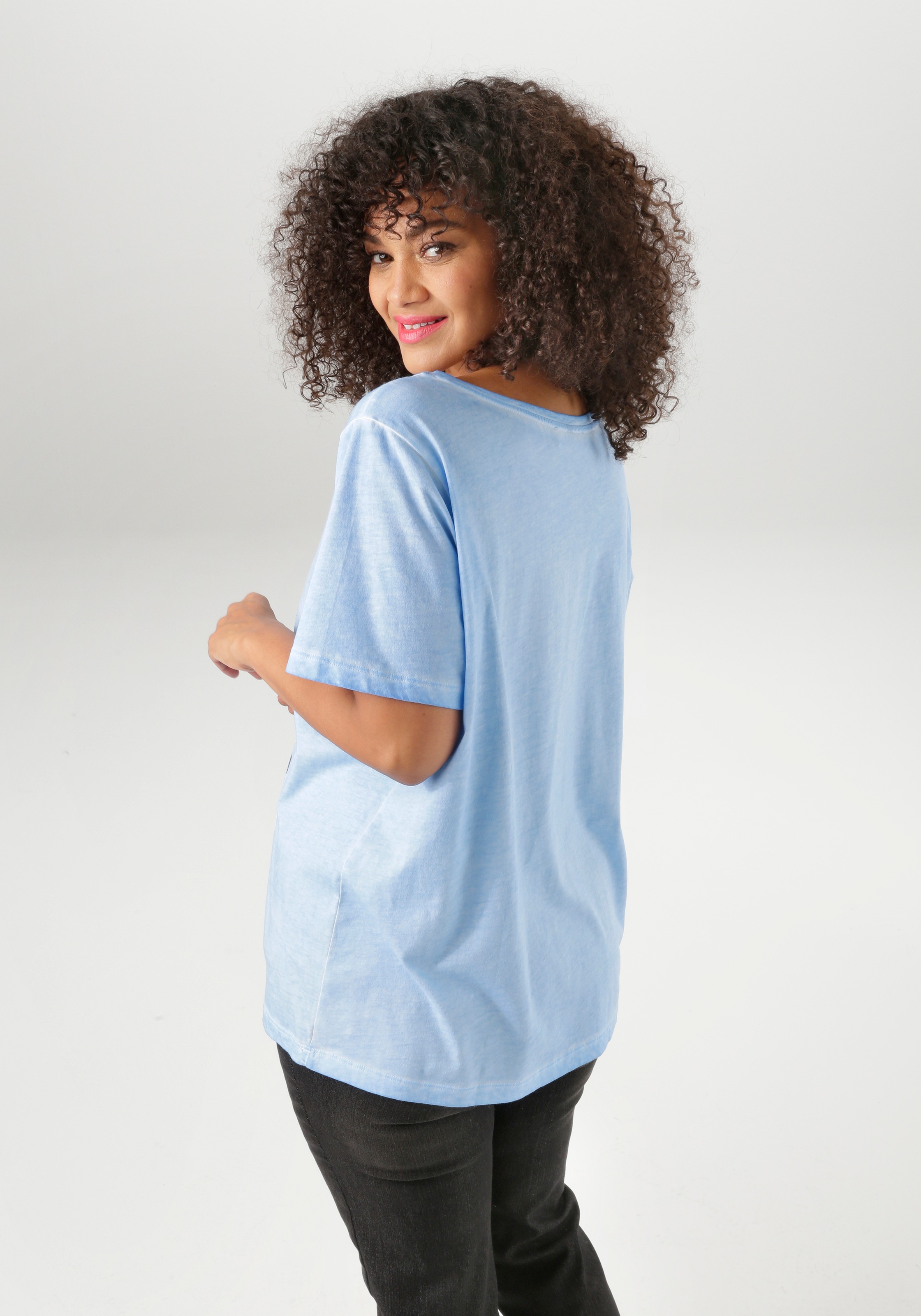 Aniston PLUS T-Shirt mit edlem Druckmotiv günstig online kaufen