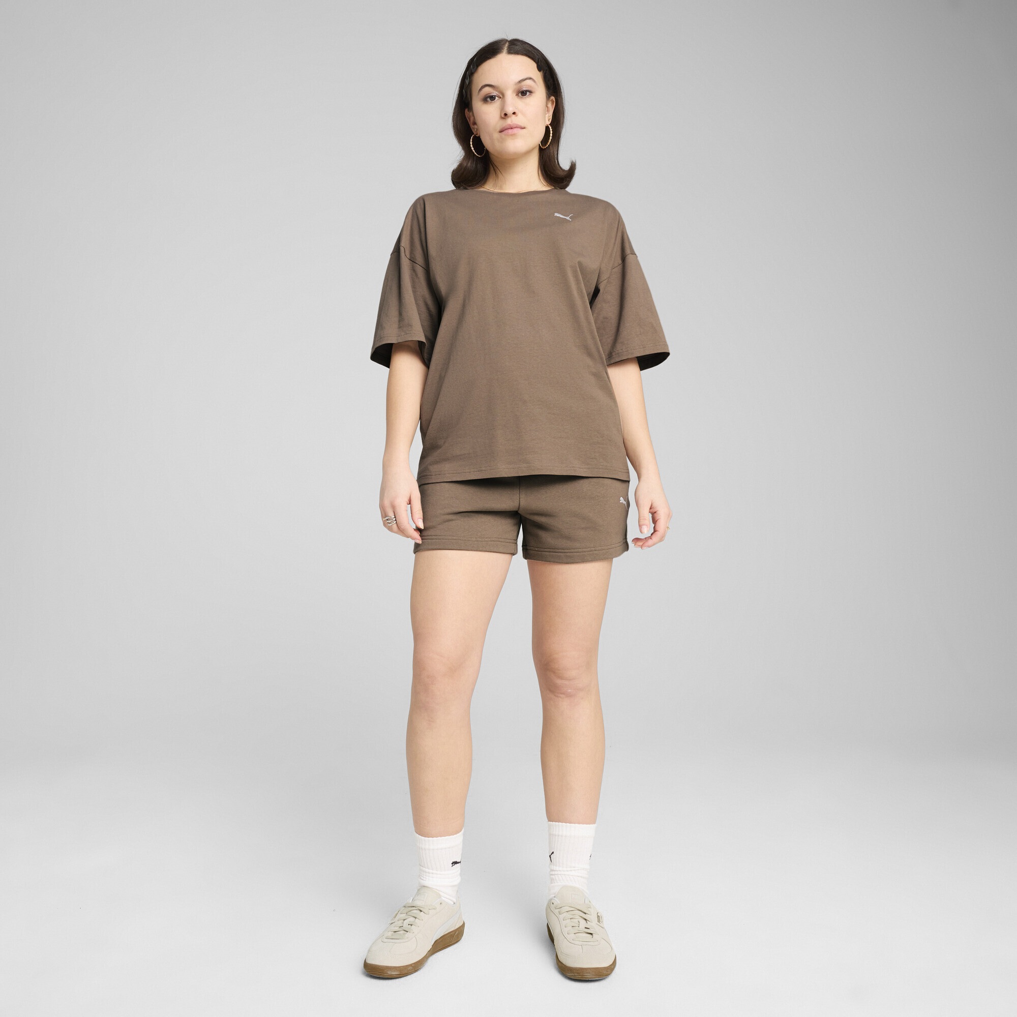 PUMA Sporthose »WARDROBE ESS 4" Shorts Damen«