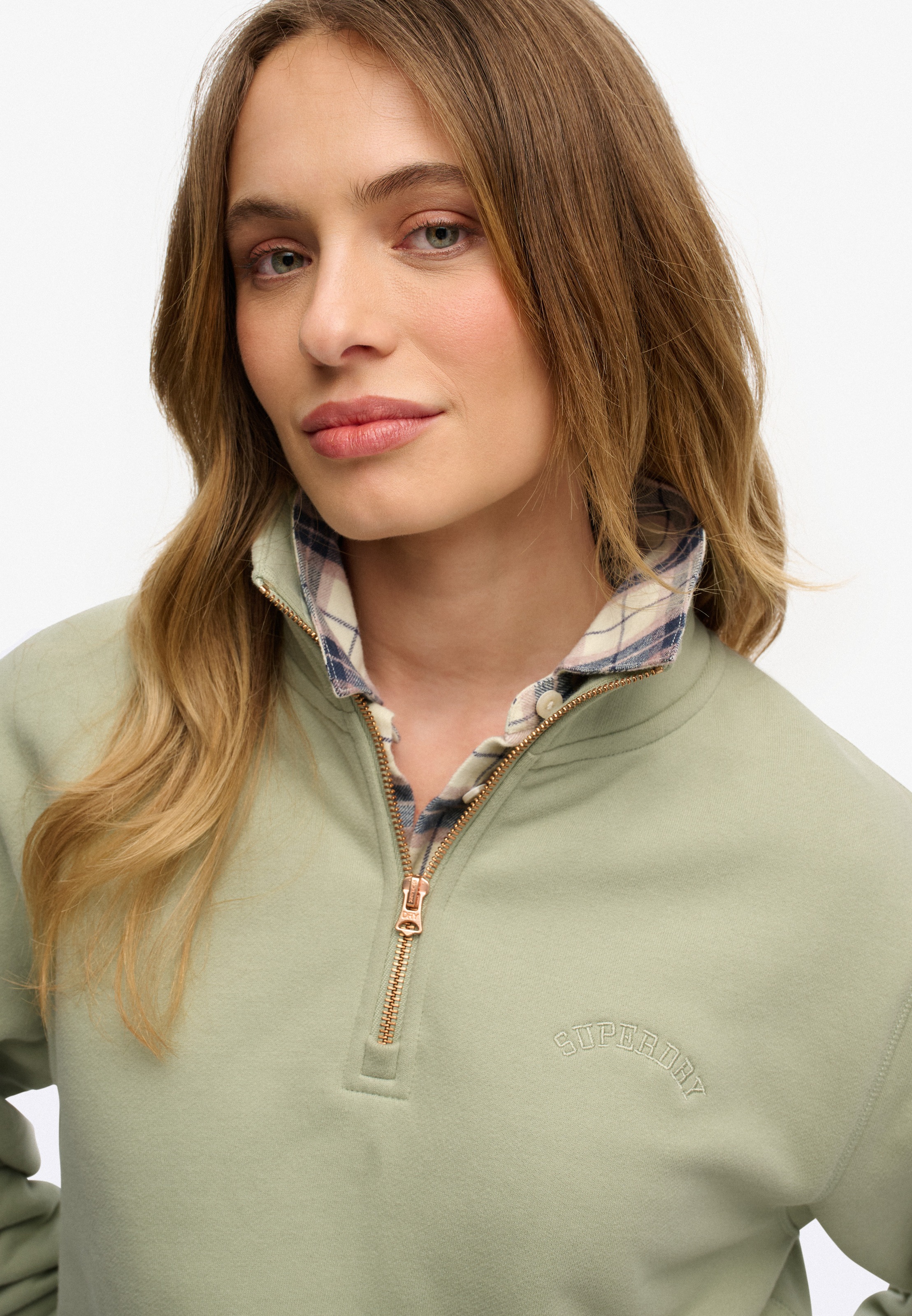 Superdry Sweatshirt »ESSENTIAL LOGO EMB HALF ZIP«
