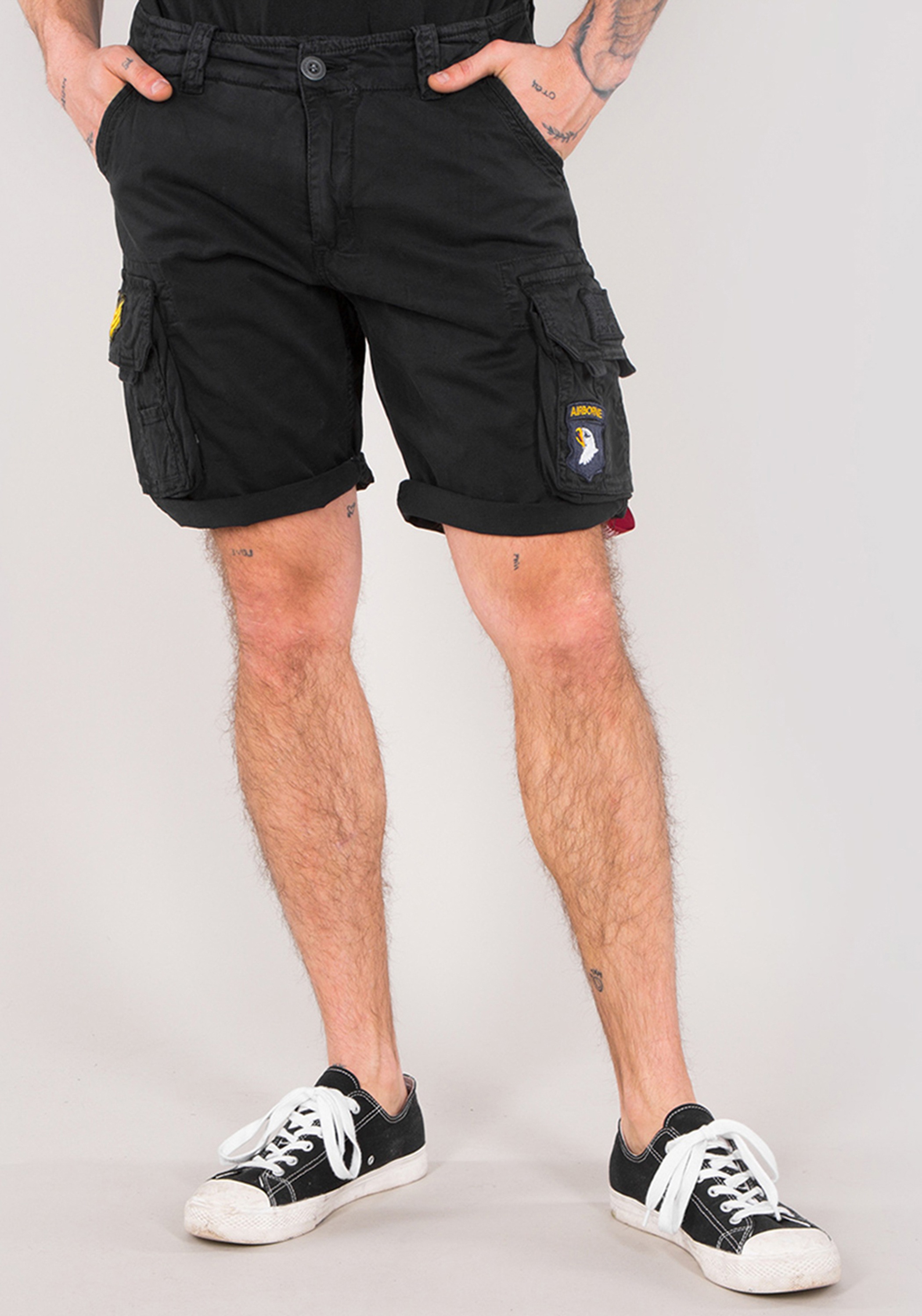 Alpha Industries Shorts "Alpha Industries Men - Shorts Crew Short Patch" günstig online kaufen