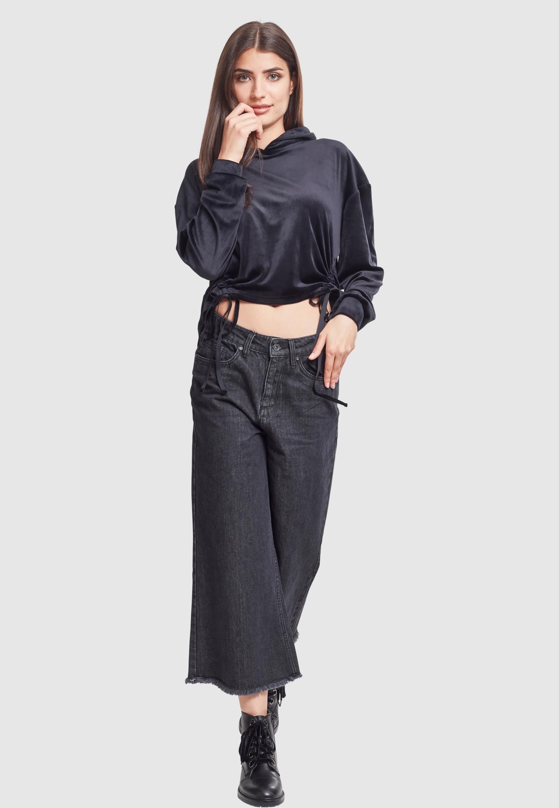 URBAN CLASSICS Rundhalspullover »Urban Classics Damen Ladies Short Velvet Gathered Hoody«, (1 tlg.)