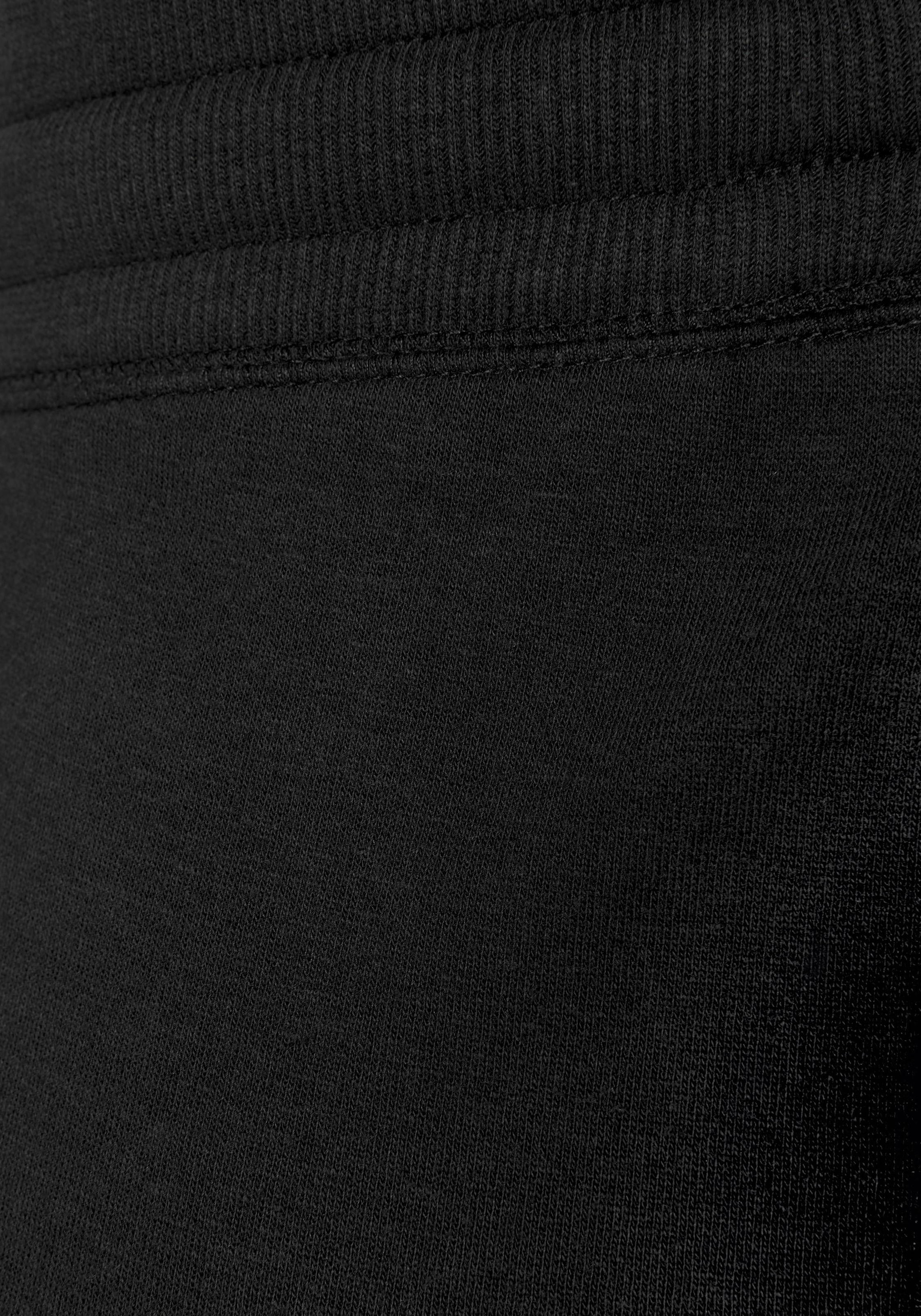 Bench. Loungewear Loungehose, mit aufgesetzten Taschen, Loungewear