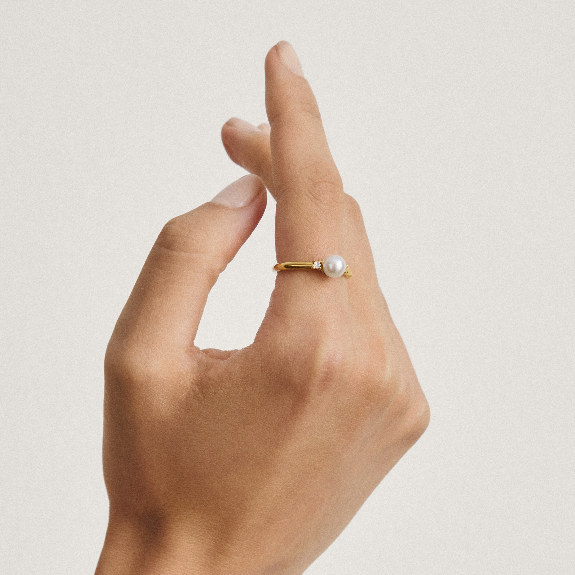 THOMAS SABO Fingerring »Ring mit Perle gelbgoldfarben« mit Zirkonia (synth.) - mit Süßwasserzuchtperle