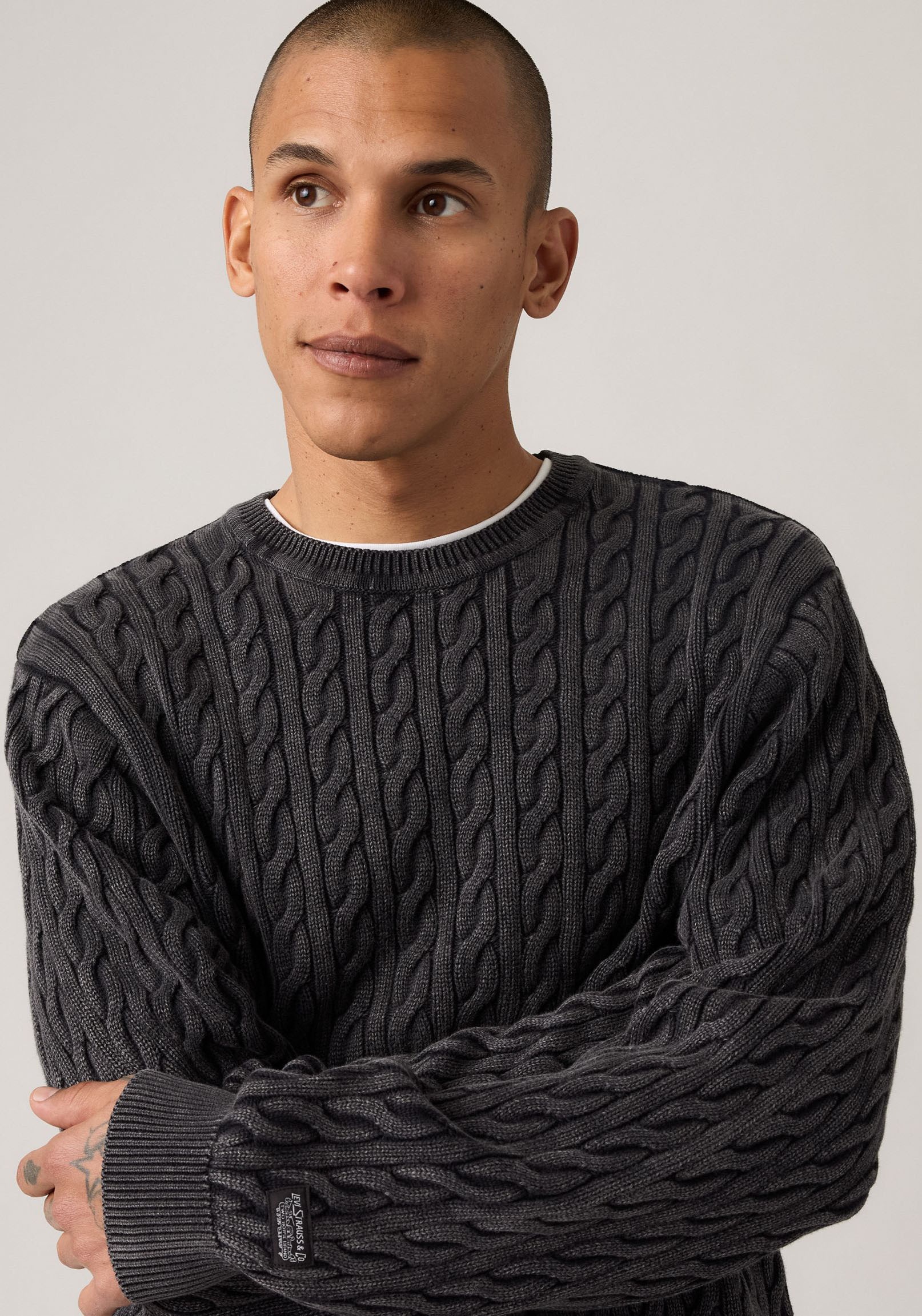 Levi's® Rundhalspullover »LV PRESIDIO«, mit Zopfmuster