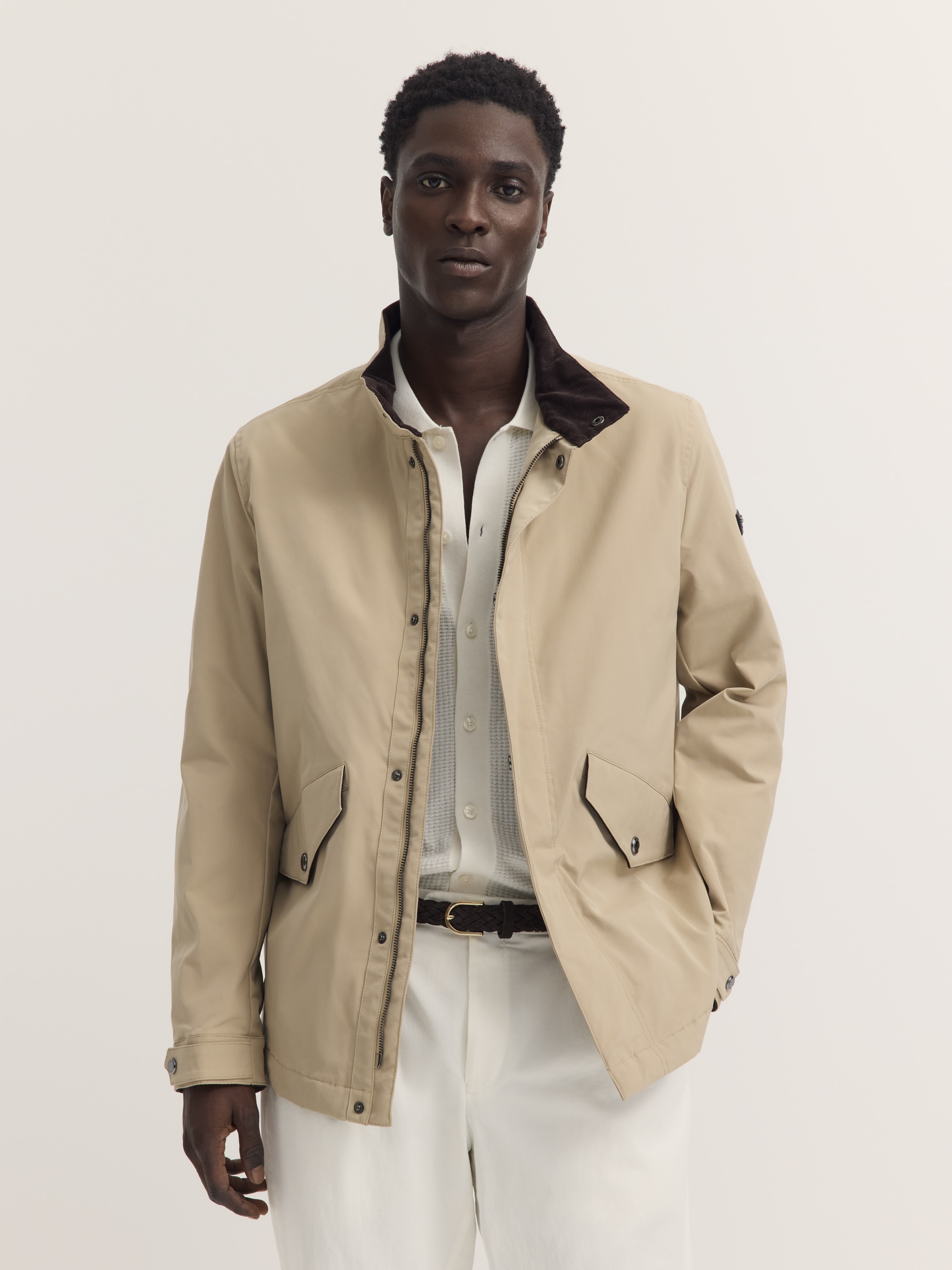 bugatti "Natural Oxford" wasserabweisend mit Cord-Details