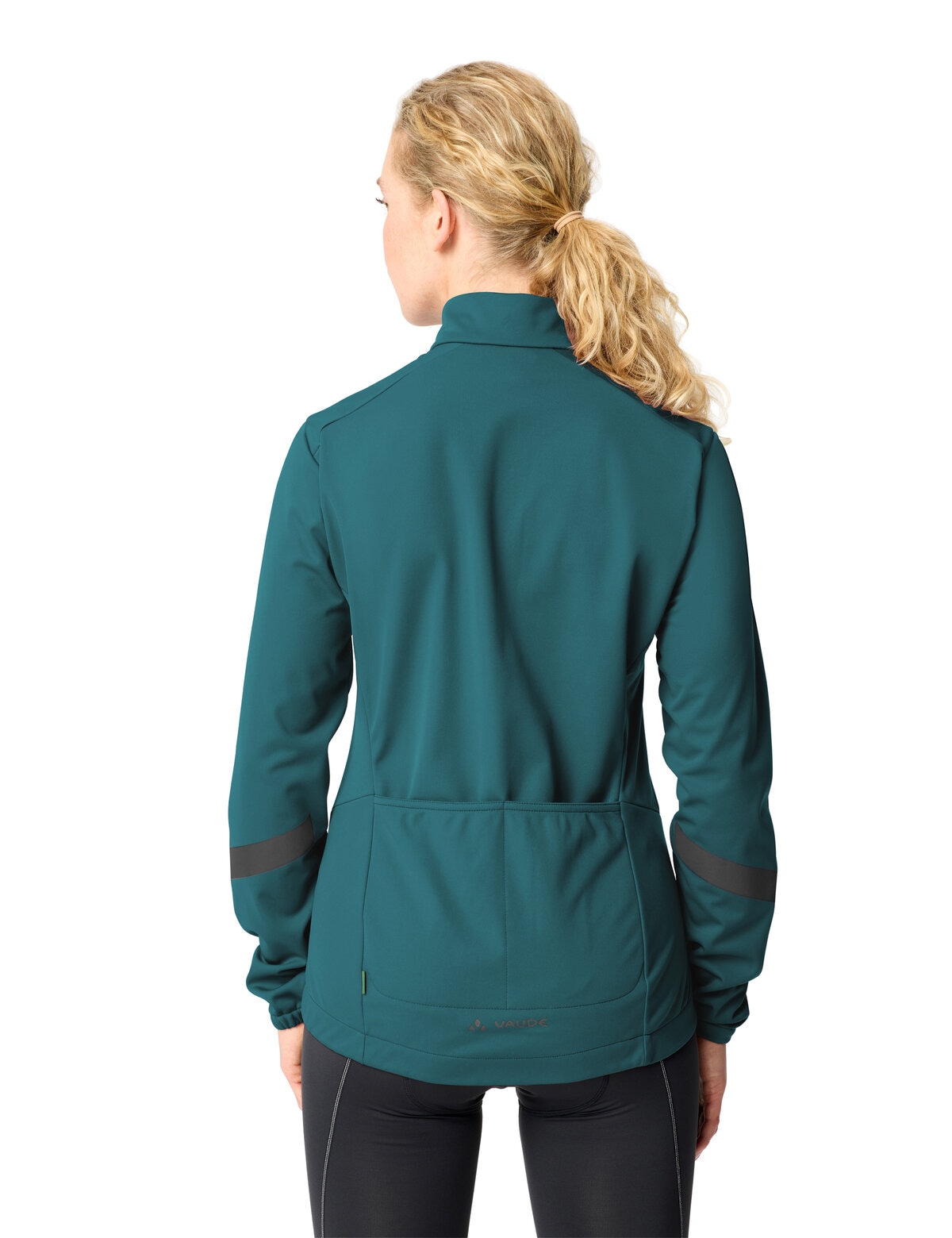 VAUDE Softshelljacke »WOMEN'S MATERA SOFTSHELL JACKET III« für Radsport und Fahrradpendeln, atmungsaktiv, winddicht