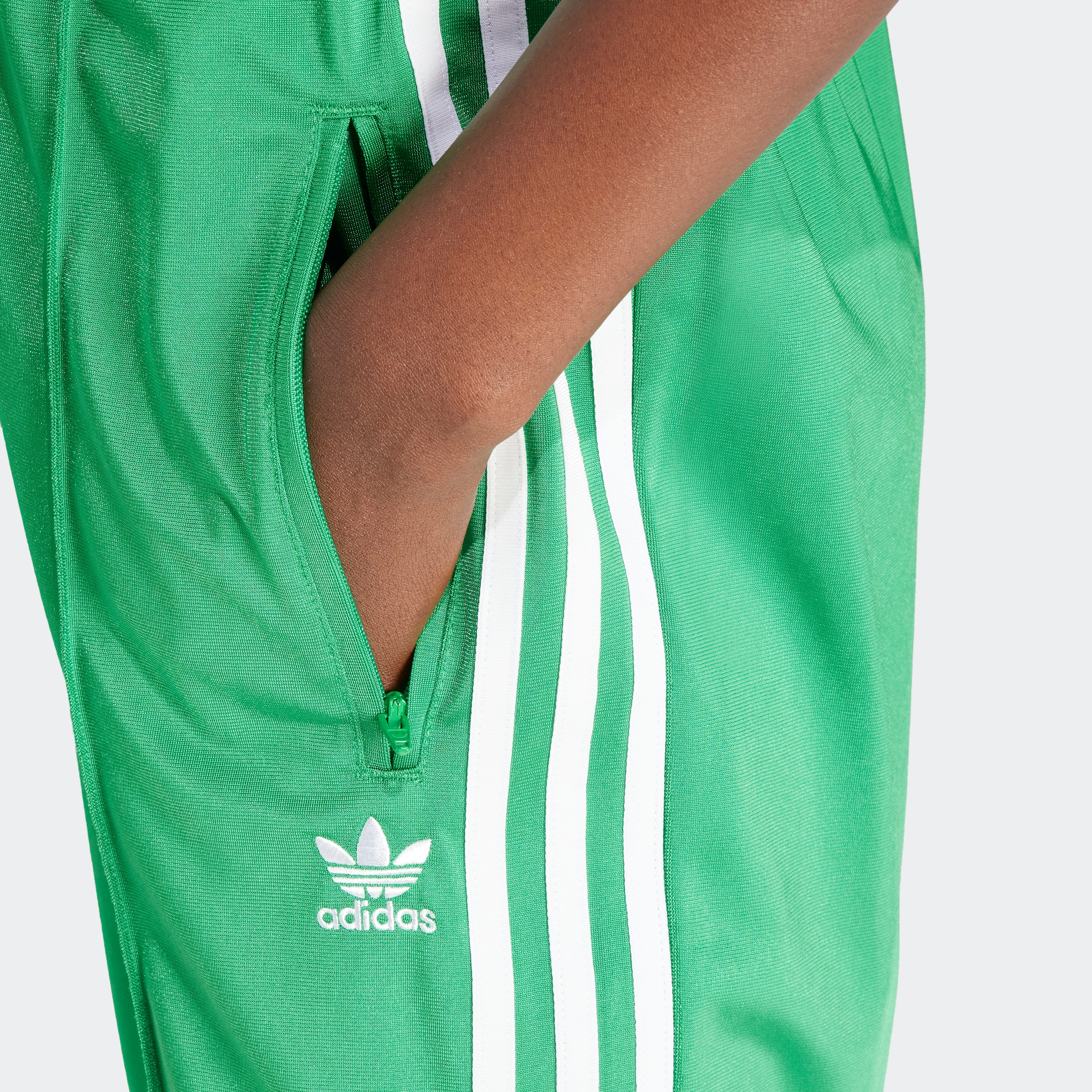 adidas Originals Sporthose »FIREBIRD TP«, (1 tlg.)