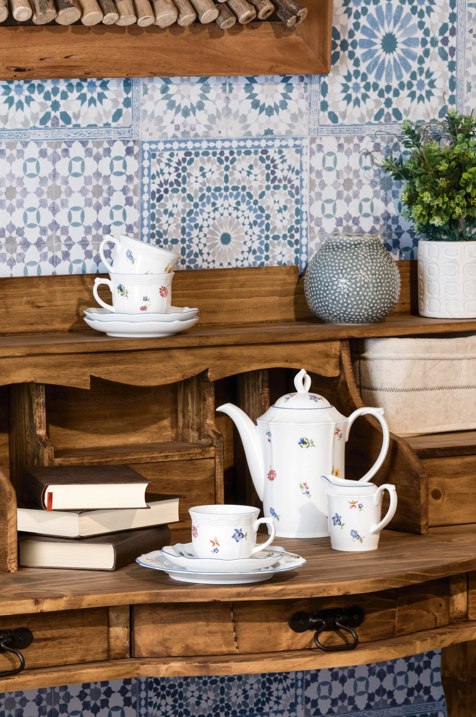 Seltmann Weiden Kaffeeservice »Geschirr-Set, Service Sonate Nostalgie«, (Set, 18 tlg.), Tassen, Untertassen, Teller, Made in Germany, 18 Teile, für 6 Personen
