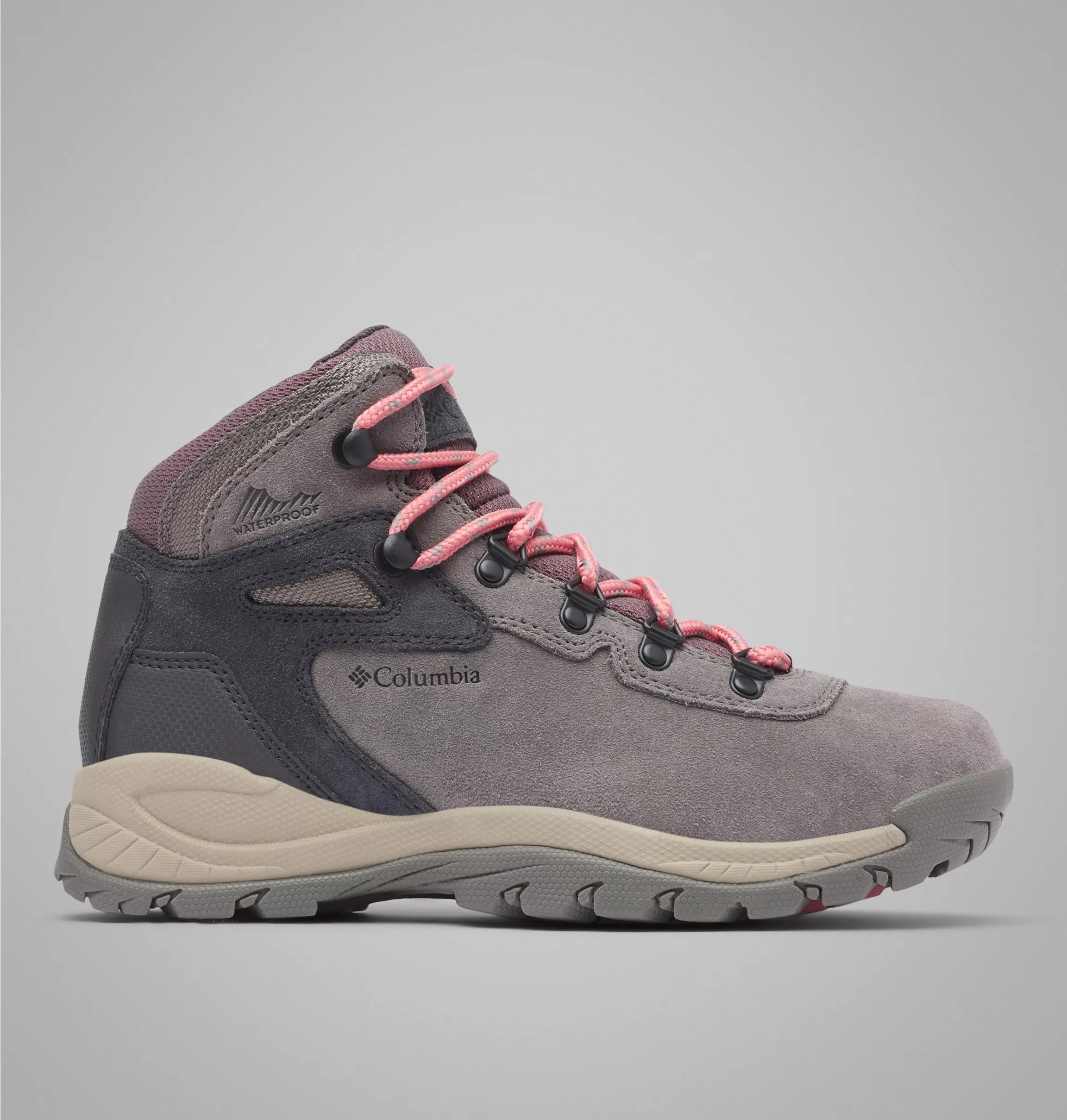 Columbia Winterstiefel "NEWTON RIDGE™ PLUS WATERPROOF AMPED" wasserdichtes Obermaterial, atmungsaktives Innenmaterial, knöchelhoch