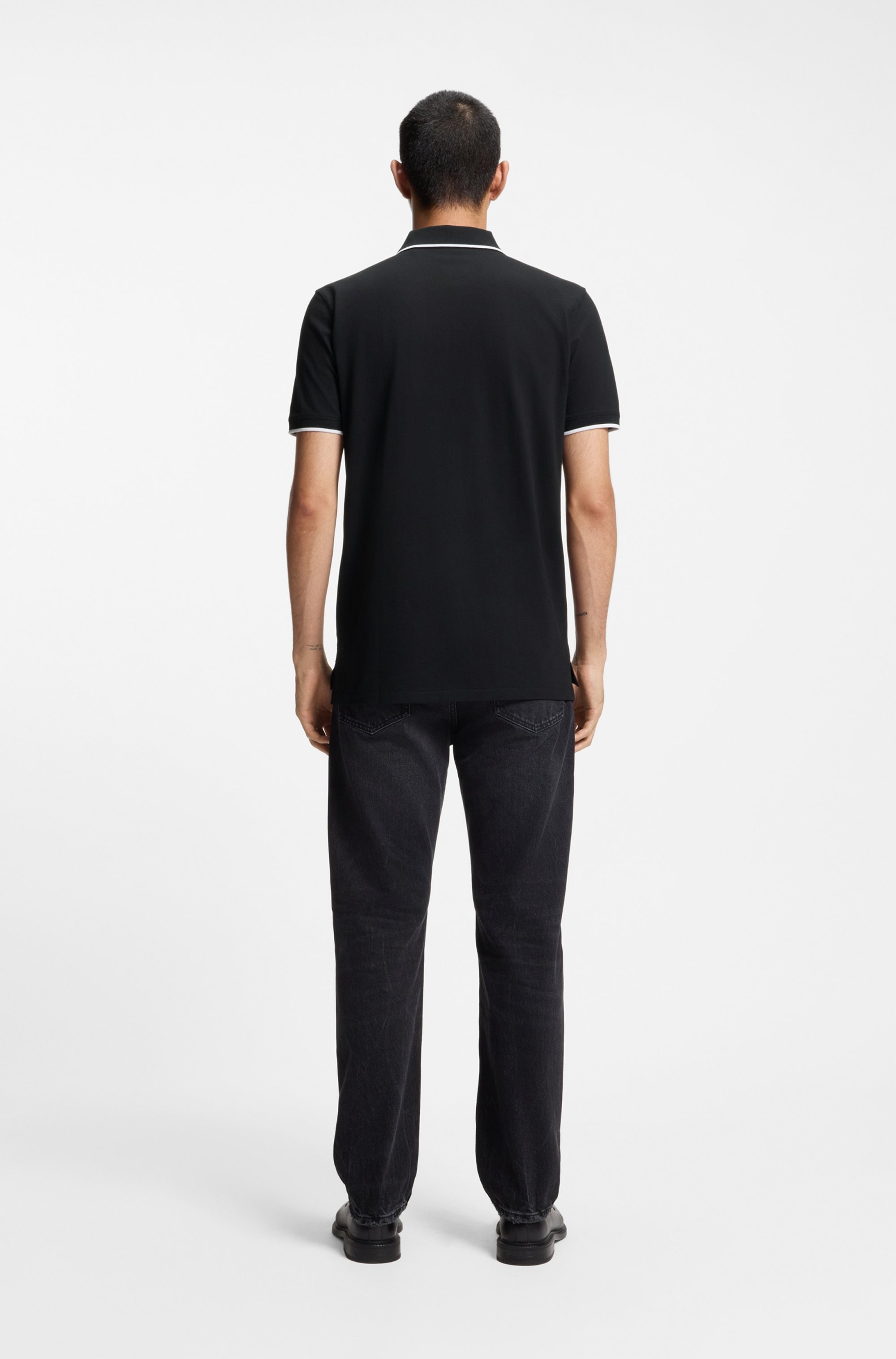 HUGO Poloshirt »Dinoso« Kragen mit kontrastfarbigem Streifen, Slim Fit, Logodruck