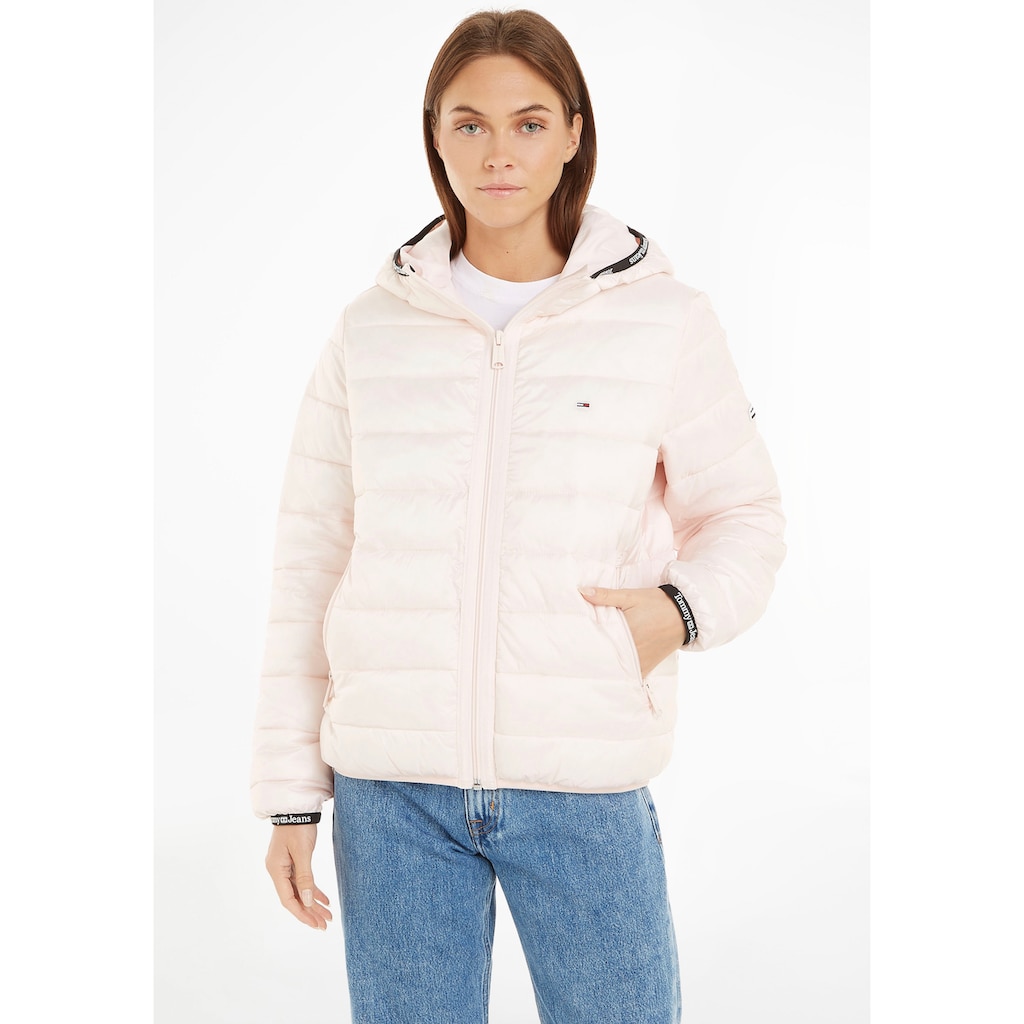 Tommy Jeans Steppjacke »TJW QUILTED TAPE HOODED JACKET«, mit Kapuze