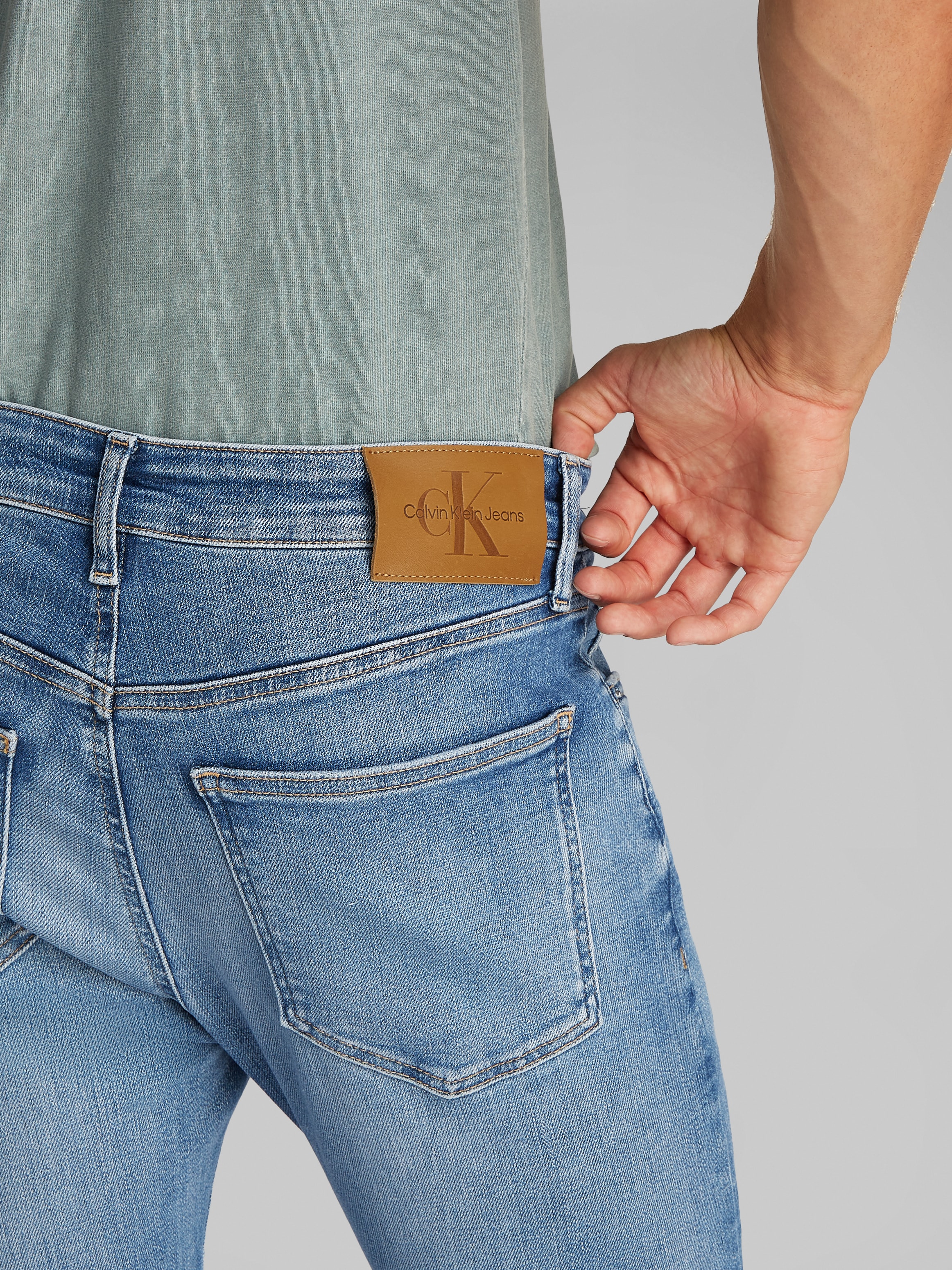 Calvin Klein Jeans Skinny-fit-Jeans »SKINNY«, im minimalistischen Look