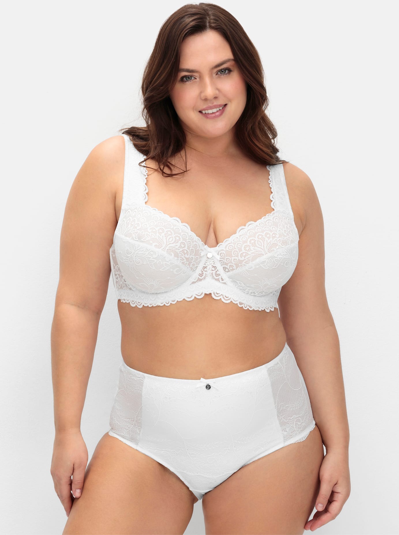 SHEEGO Damen Bügel-BH, Gr. 95, weiß, 85% Polyamid, 15% Elasthan, BHs