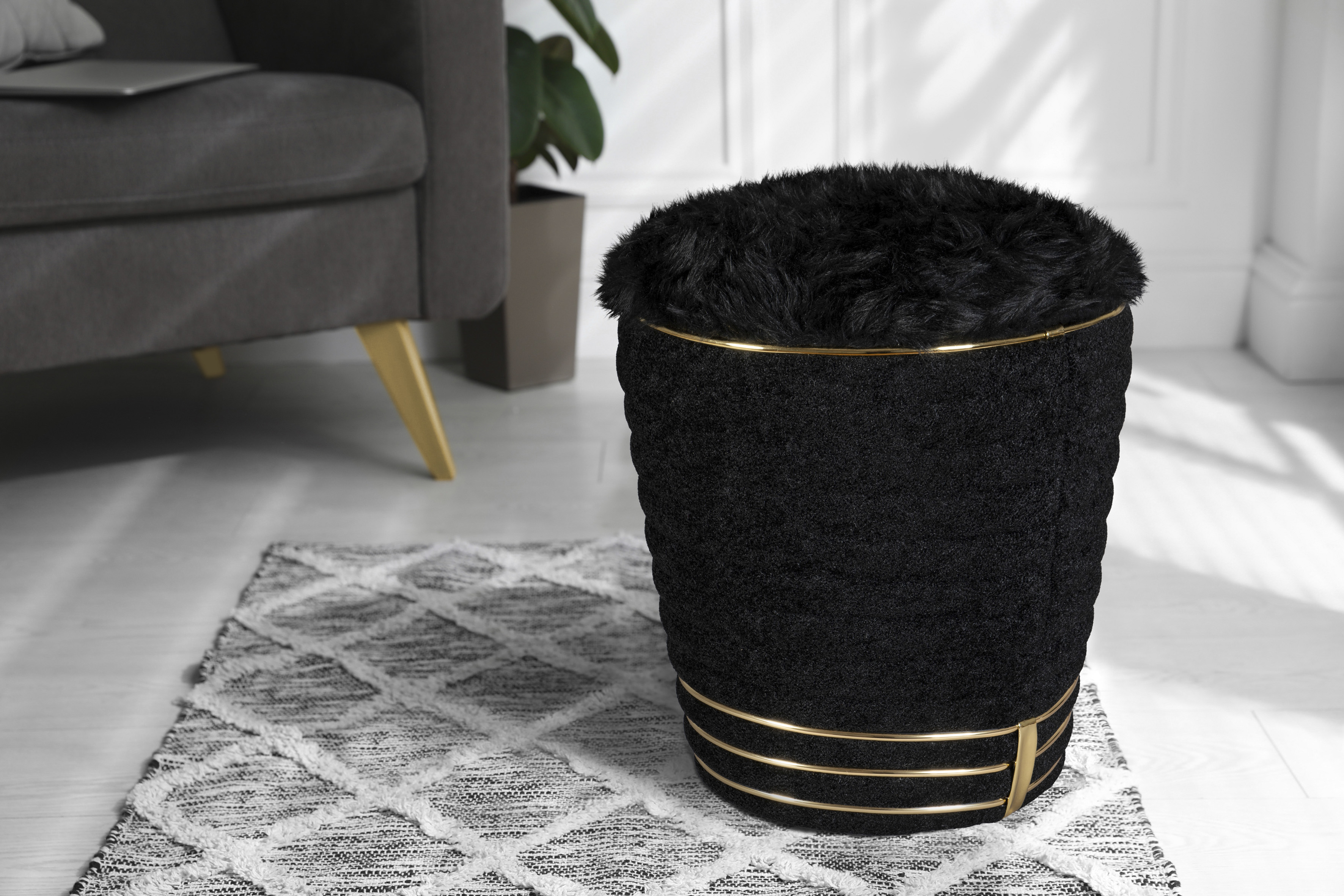 Kayoom Sitzhocker "Hocker Doric, trendiger Look, ästhetische Farbgebung, schöne Steppung" 1 Stk. tlg. komfortabel, hochqualitativ, pflegeleicht, hochwertige Materialien