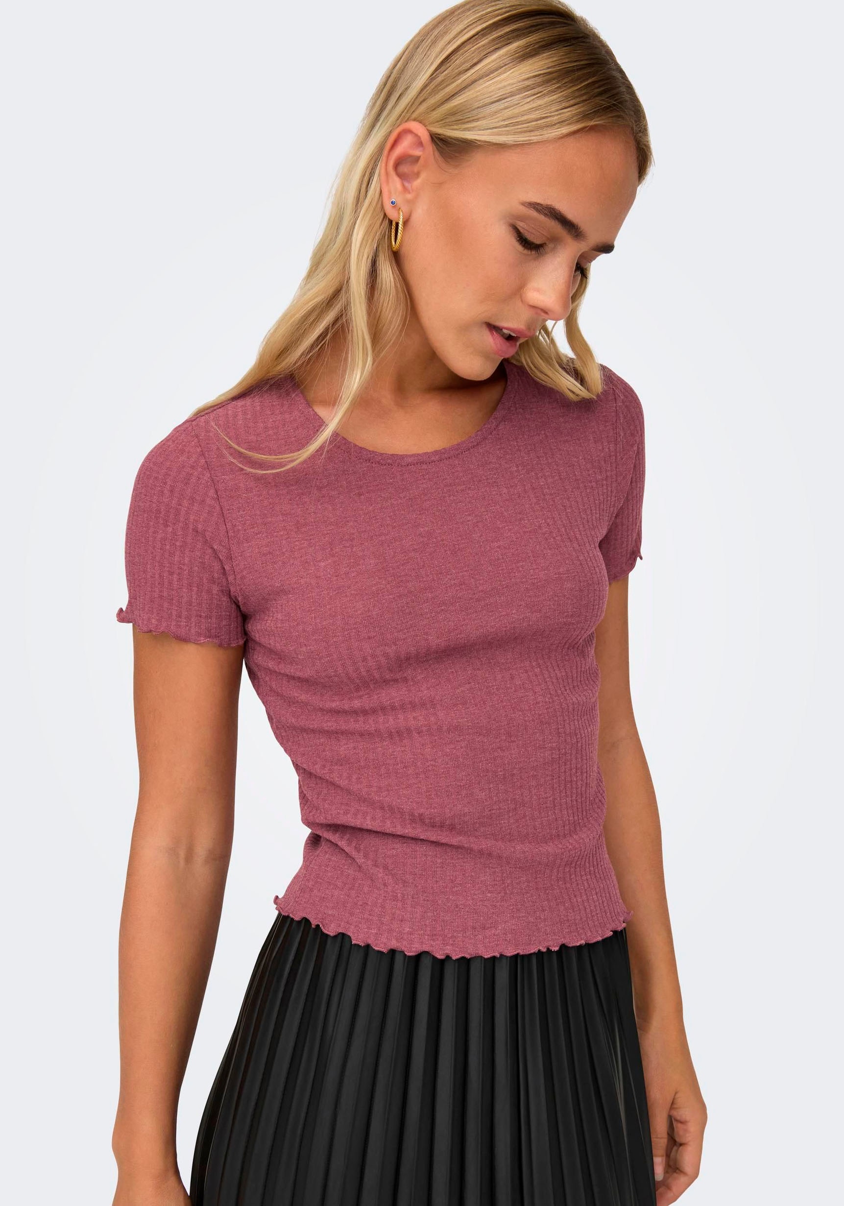 ONLY Rundhalsshirt »ONLEMMA – Kurzarmshirt mit gewelltem Abschluss«, Rundhals, modisch, regular fit, gewellter Abschluss, unifarben