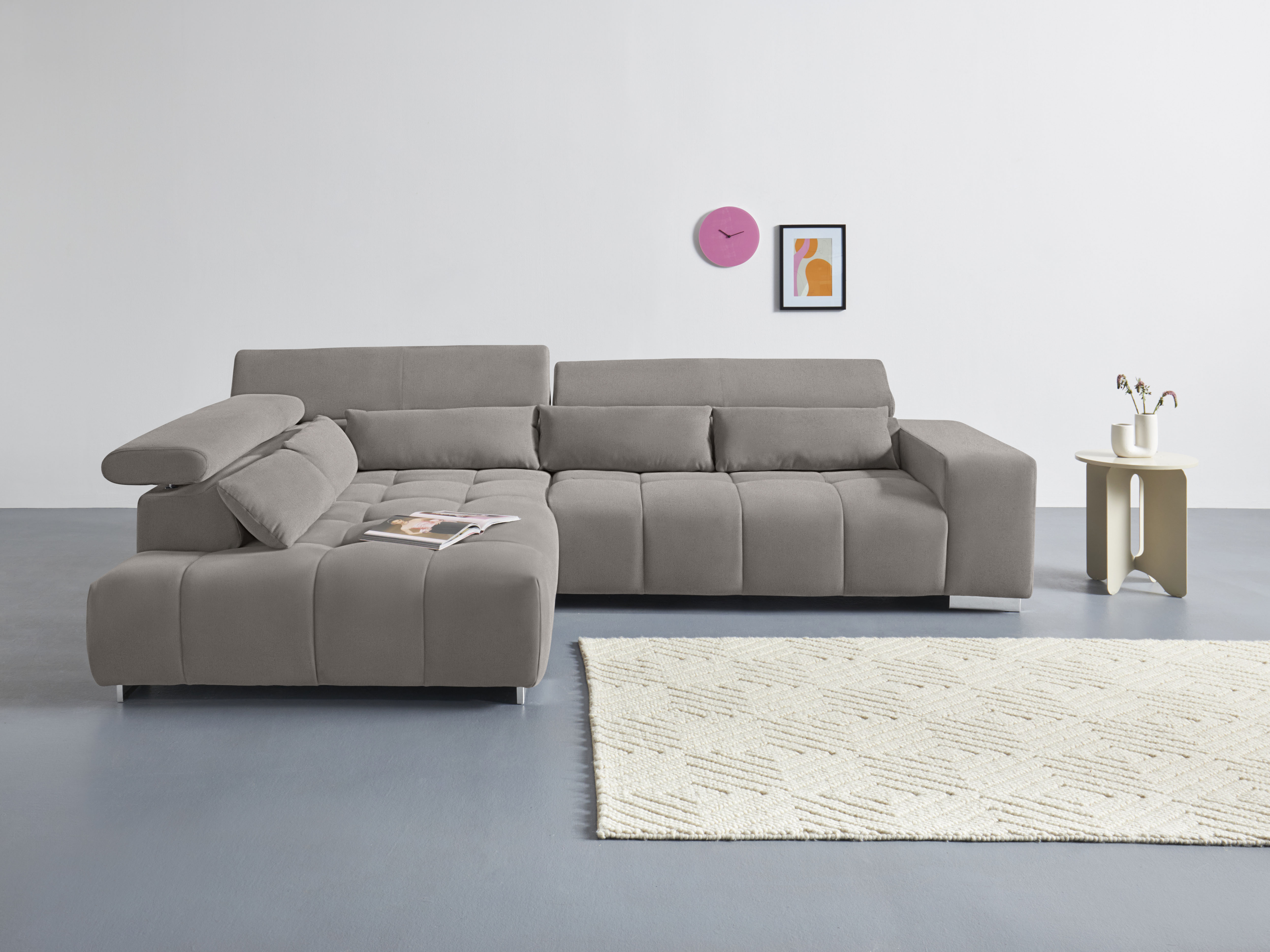 COTTA Ecksofa "Orion L-Form, B: 310 cm, moderne Steppung, bequeme Wellenunterfederung" Kopfteilverstellung & 5 Nierenkissen