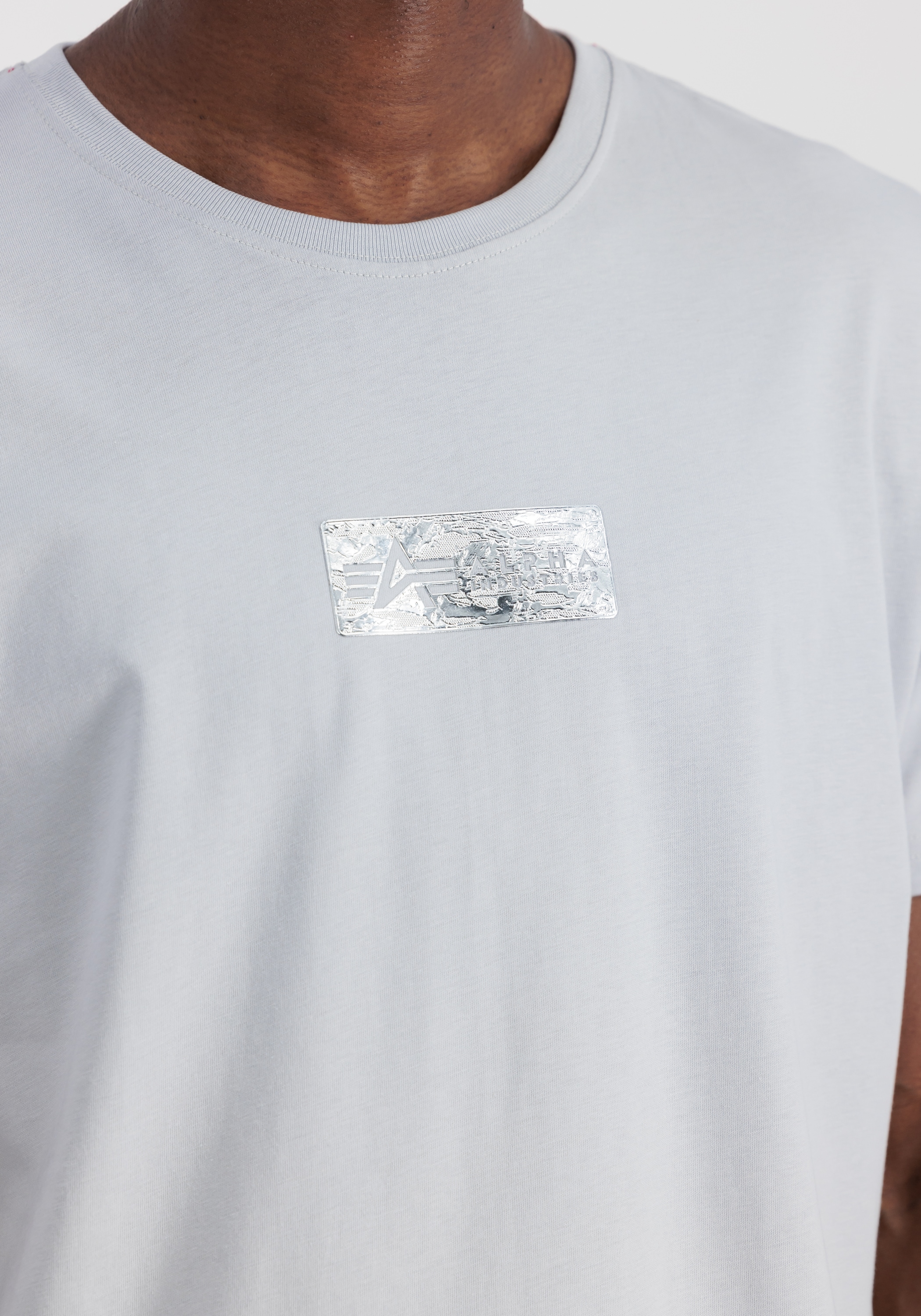 Alpha Industries T-Shirt »Metal Plate T-Shirt«