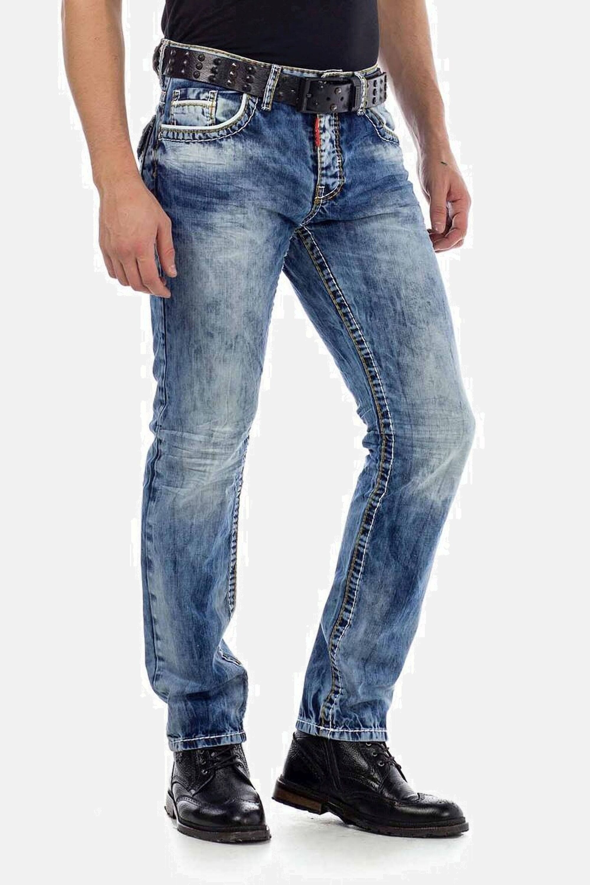 Cipo & Baxx Slim-fit-Jeans »Jeans«, mit Kontrastnähten, CD-434