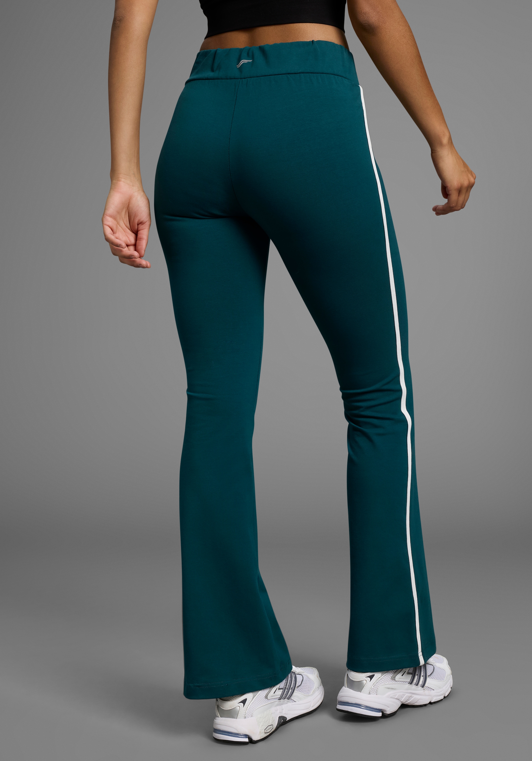 FAYN SPORTS Leggings, Logo als Reflektorprint