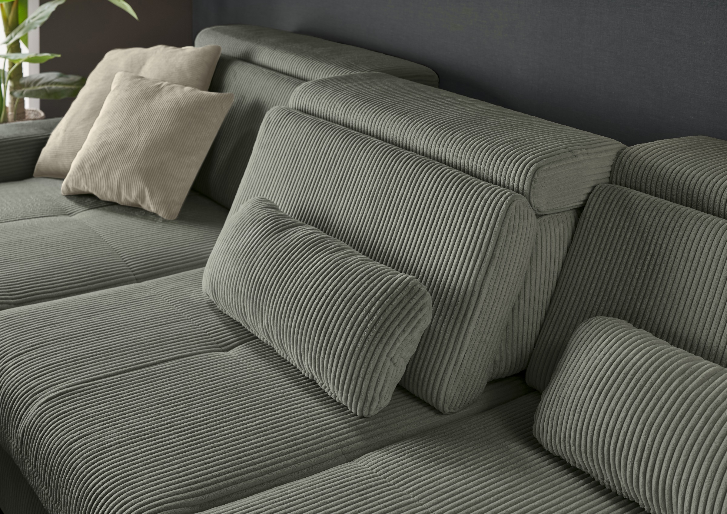 set one by Musterring Ecksofa »SO 3400 Sitzhöhe 47cm oder 49cm, Sitztiefe verstellbar, B/T: 307/195cm«, whlw. mit Funktion, Kaltschaum, in Cord, lind, Sitzhöhe 47
