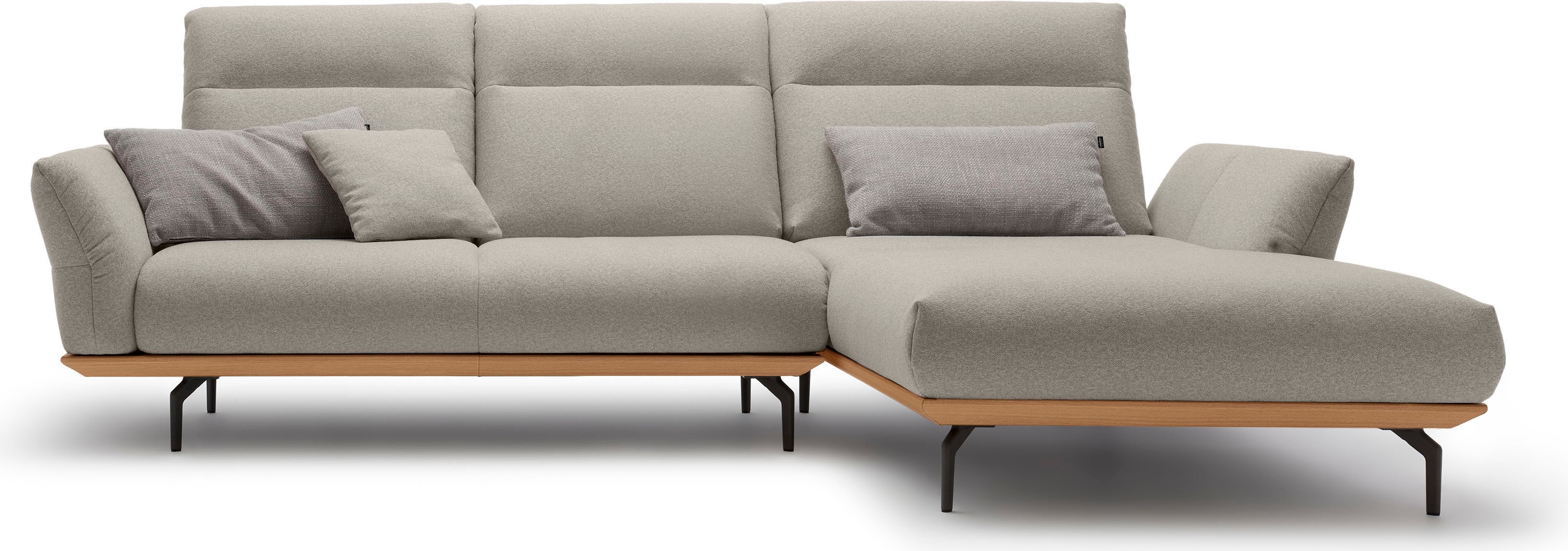 Creation BY ROLF BENZ Ecksofa "CR.460 Designsofa mit verstellbarer Rückenlehne, hochwertig & bequem" Sockel in Eiche, Alugussfüße in umbragrau, Breite 298 cm