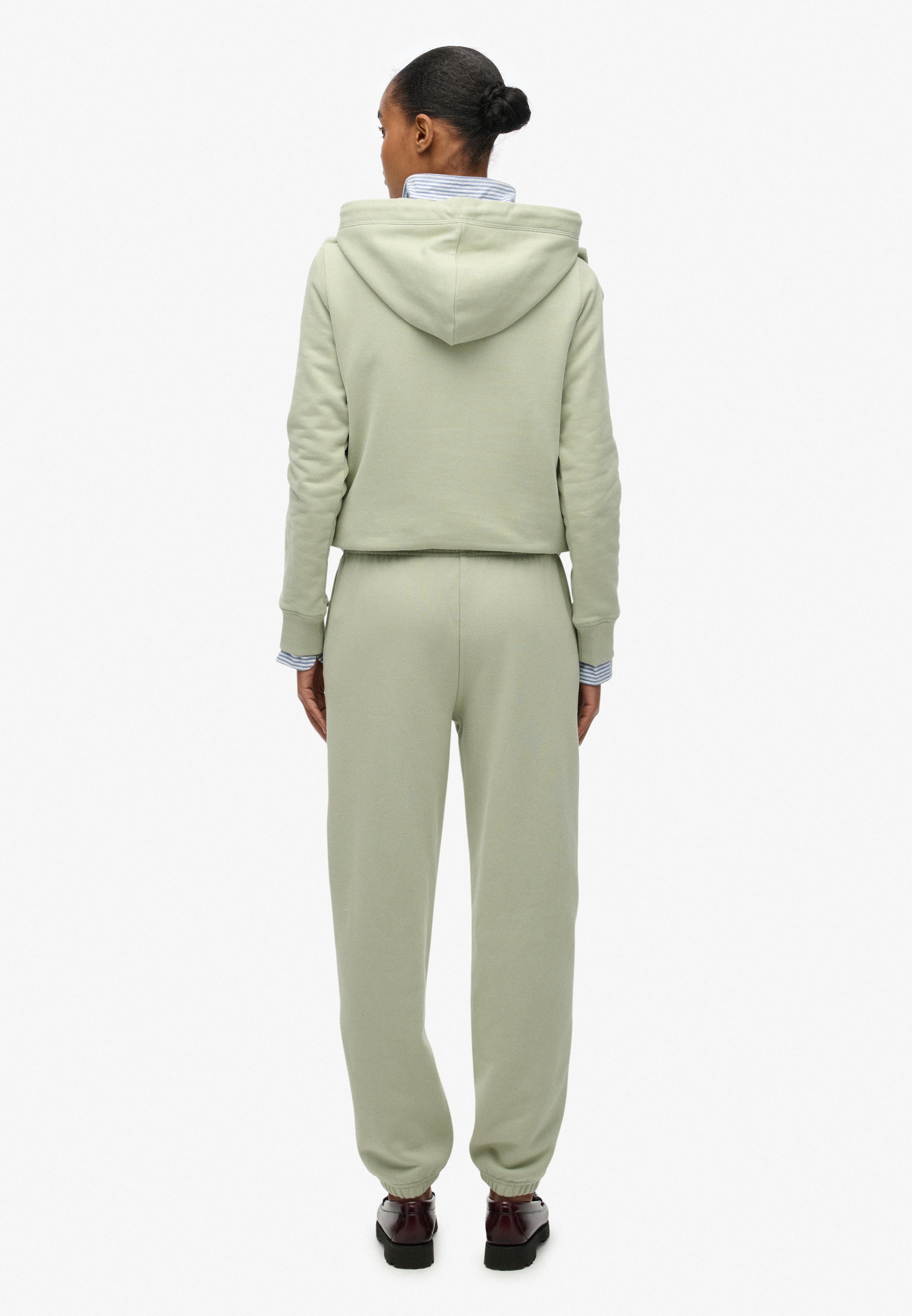 Superdry Sweathose »Essential Logo Jogger Hb«  lockere Passform, aus Baumwolle, mit Kordel und Gummizug
