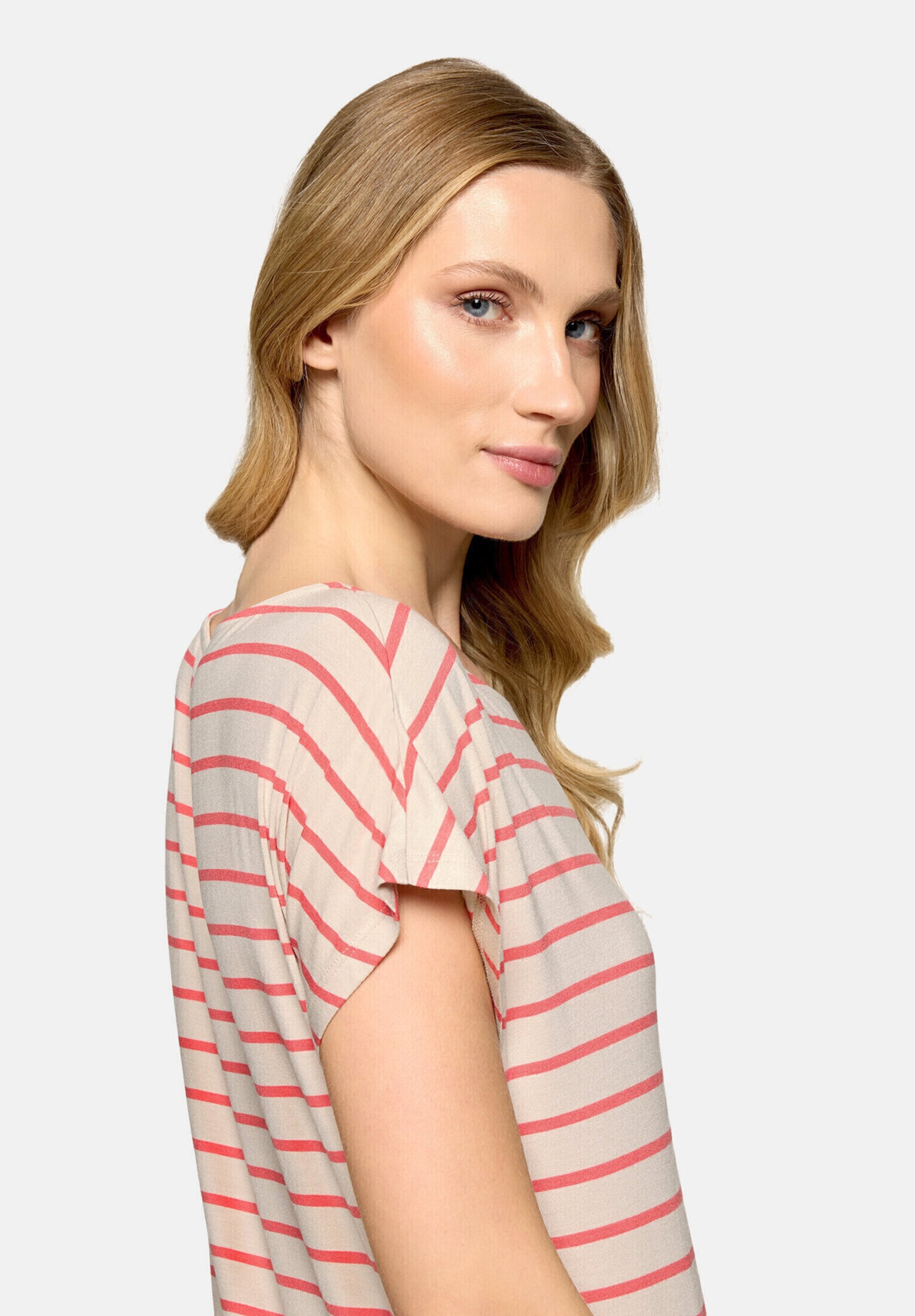 Betty Barclay Kurzarmshirt »Damen mit U-Boot-Ausschnitt« 1