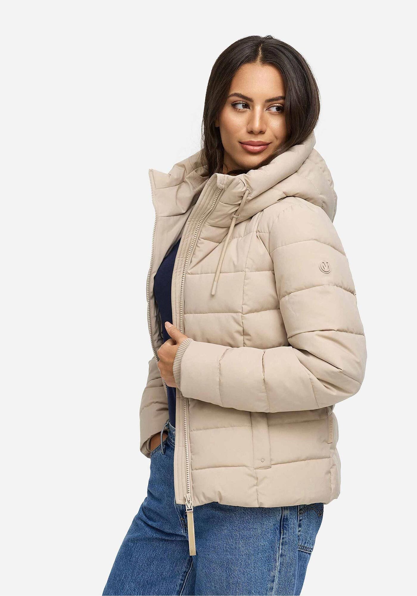 Marikoo Winterjacke »Tayenaa«, mit schmaler Steppung und extra hohem Kragen